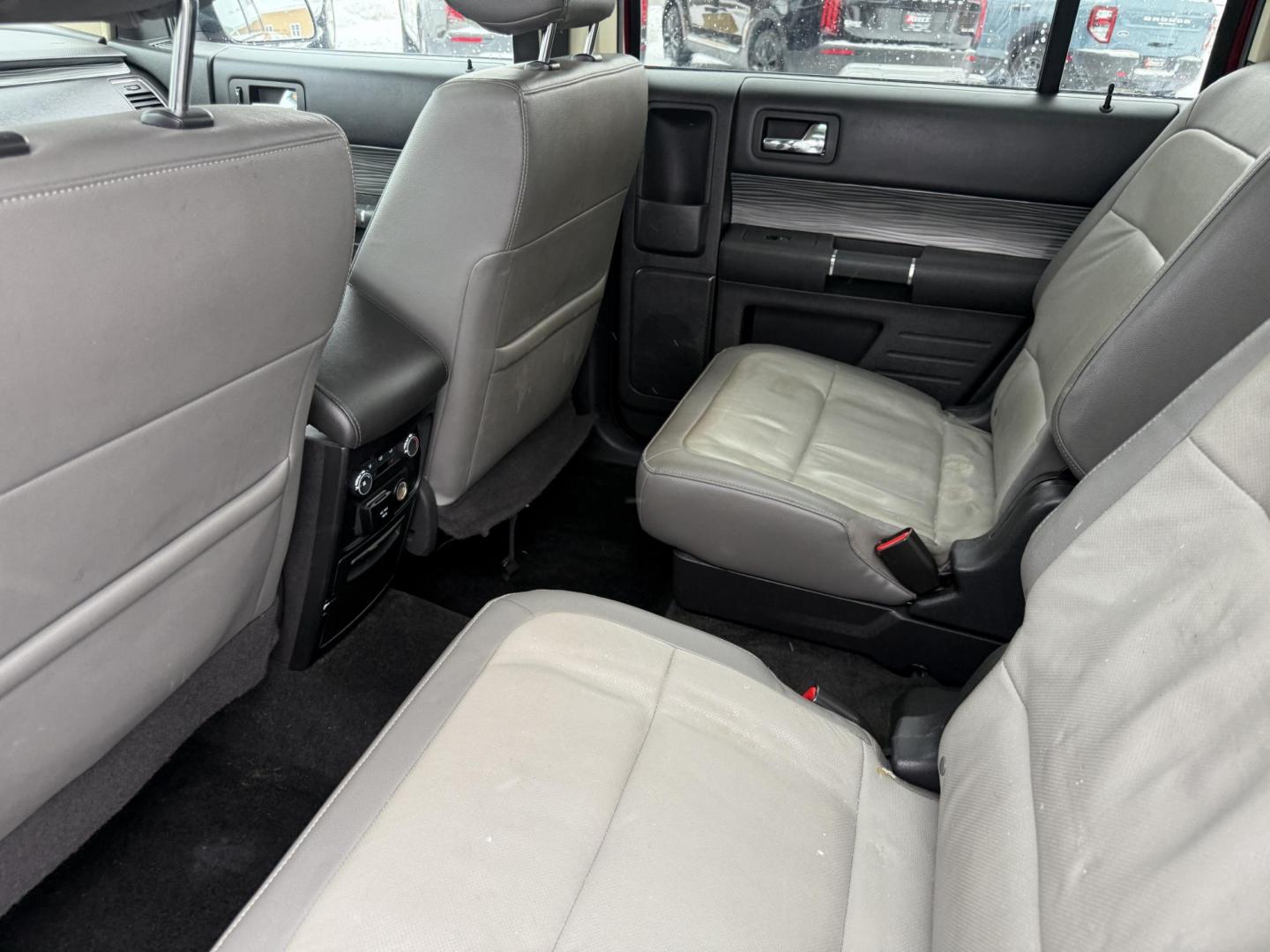 2017 Red /Gray Ford Flex Limited AWD w/EcoBoost (2FMHK6DTXHB) with an 3.5L V6 DOHC 24V TWIN TURBO engine, Automatic transmission, located at 11115 Chardon Rd. , Chardon, OH, 44024, (440) 214-9705, 41.580246, -81.241943 - Photo#40