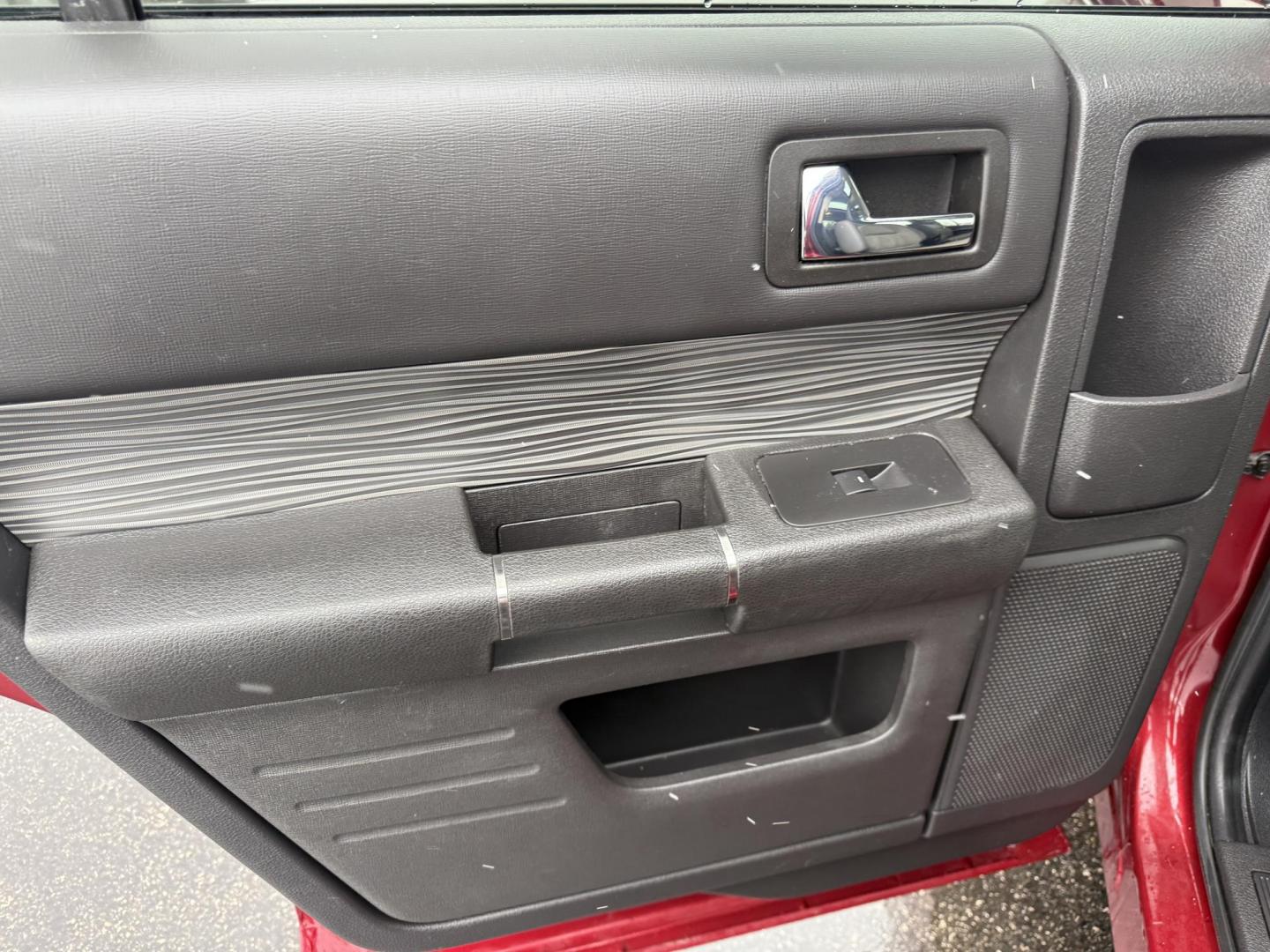 2017 Red /Gray Ford Flex Limited AWD w/EcoBoost (2FMHK6DTXHB) with an 3.5L V6 DOHC 24V TWIN TURBO engine, Automatic transmission, located at 11115 Chardon Rd. , Chardon, OH, 44024, (440) 214-9705, 41.580246, -81.241943 - Photo#41