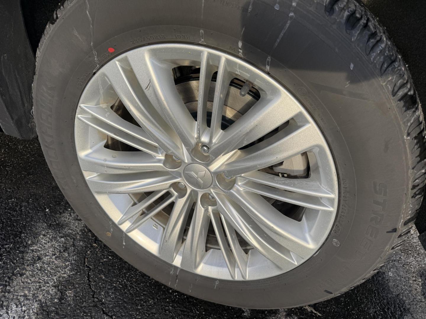 2022 Black /Black Mitsubishi Outlander ES 4WD (JA4J4TA82NZ) with an 2.5L I4 DOHC 16V engine, Automatic transmission, located at 547 E. Main St., Orwell, OH, 44076, (440) 437-5893, 41.535435, -80.847855 - Photo#10