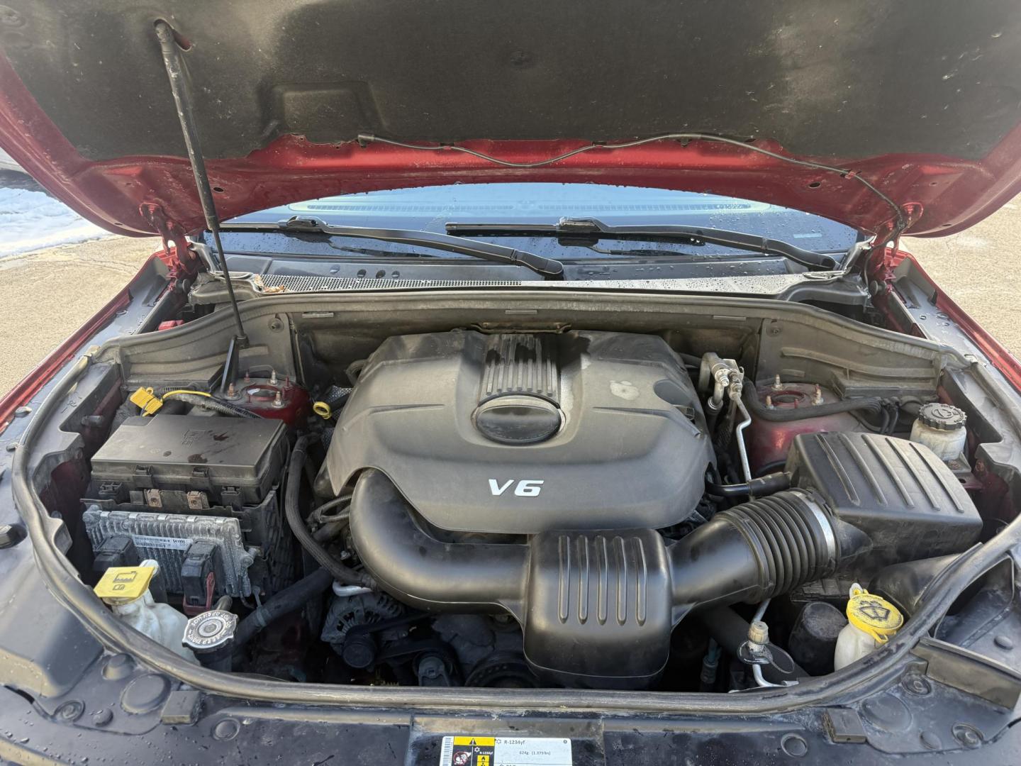 2015 Red /Black Jeep Grand Cherokee Limited 4WD (1C4RJFBG7FC) with an 3.6L V6 DOHC 24V FFV engine, Automatic transmission, located at 547 E. Main St., Orwell, OH, 44076, (440) 437-5893, 41.535435, -80.847855 - 2015 Jeep Grand Cherokee Limited 4WD – Premium Comfort, Practical Capability, and Modern Technology Experience the perfect blend of luxury and versatility with this 2015 Jeep Grand Cherokee Limited 4WD. Equipped with a powerful 3.6L Pentastar V6 engine and an efficient 8-speed automatic transmi - Photo#17