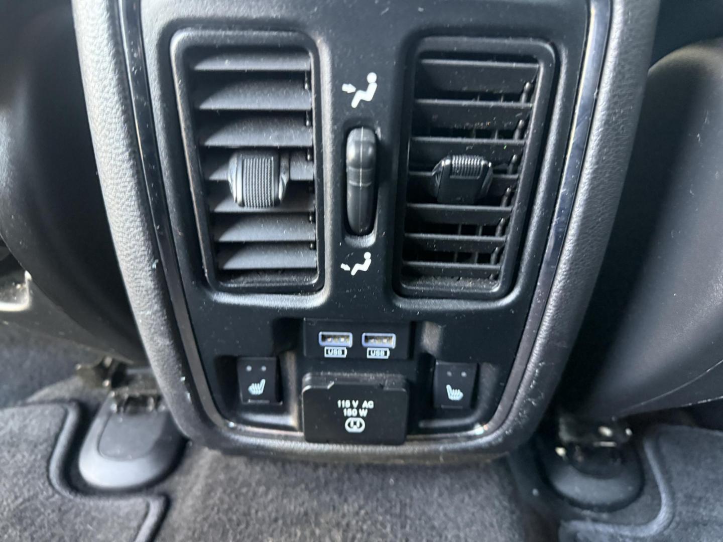 2015 Red /Black Jeep Grand Cherokee Limited 4WD (1C4RJFBG7FC) with an 3.6L V6 DOHC 24V FFV engine, Automatic transmission, located at 547 E. Main St., Orwell, OH, 44076, (440) 437-5893, 41.535435, -80.847855 - 2015 Jeep Grand Cherokee Limited 4WD – Premium Comfort, Practical Capability, and Modern Technology Experience the perfect blend of luxury and versatility with this 2015 Jeep Grand Cherokee Limited 4WD. Equipped with a powerful 3.6L Pentastar V6 engine and an efficient 8-speed automatic transmi - Photo#42