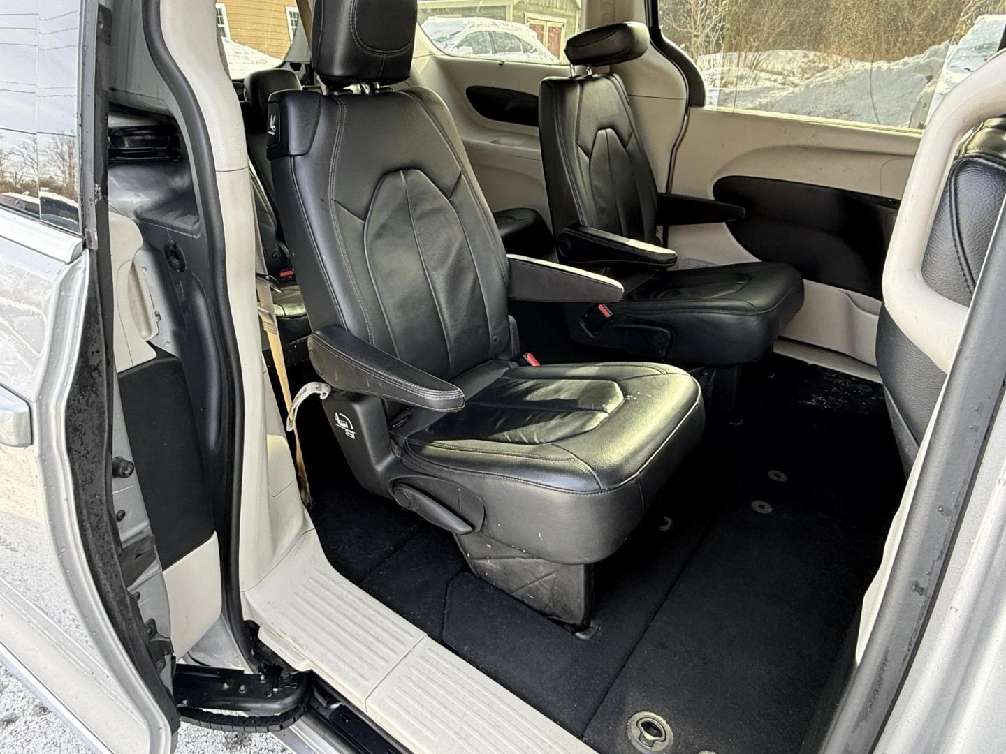 2017 Silver /Black Chrysler Pacifica Touring-L (2C4RC1BG0HR) with an 3.6L V6 DOHC 24V engine, Automatic transmission, located at 547 E. Main St., Orwell, OH, 44076, (440) 437-5893, 41.535435, -80.847855 - 2017 Chrysler Pacifica Touring L – Family-Focused Comfort, Efficiency, and Versatility Upgrade your family’s driving experience with this 2017 Chrysler Pacifica Touring L. Powered by a reliable 3.6L Pentastar V6 engine paired with a smooth 9-speed automatic transmission, this minivan delivers - Photo#28