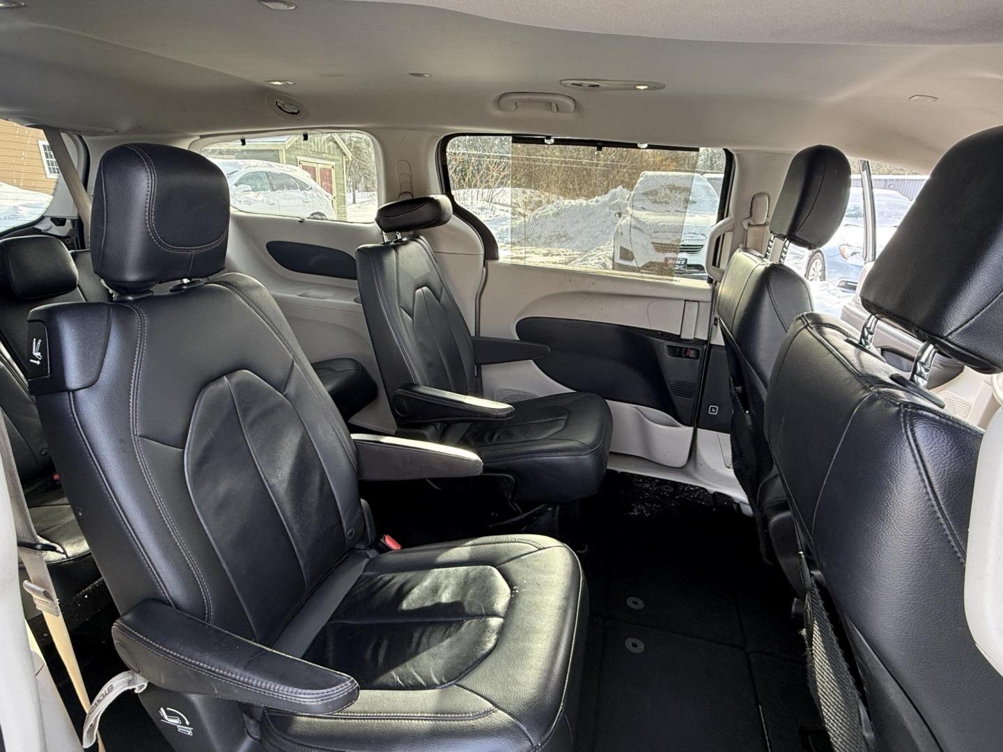 2017 Silver /Black Chrysler Pacifica Touring-L (2C4RC1BG0HR) with an 3.6L V6 DOHC 24V engine, Automatic transmission, located at 547 E. Main St., Orwell, OH, 44076, (440) 437-5893, 41.535435, -80.847855 - 2017 Chrysler Pacifica Touring L – Family-Focused Comfort, Efficiency, and Versatility Upgrade your family’s driving experience with this 2017 Chrysler Pacifica Touring L. Powered by a reliable 3.6L Pentastar V6 engine paired with a smooth 9-speed automatic transmission, this minivan delivers - Photo#30