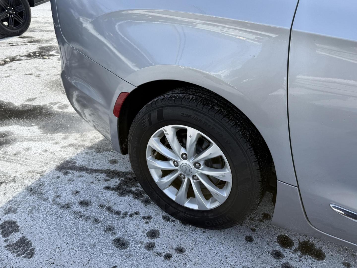 2017 Silver /Black Chrysler Pacifica Touring-L (2C4RC1BG0HR) with an 3.6L V6 DOHC 24V engine, Automatic transmission, located at 547 E. Main St., Orwell, OH, 44076, (440) 437-5893, 41.535435, -80.847855 - 2017 Chrysler Pacifica Touring L – Family-Focused Comfort, Efficiency, and Versatility Upgrade your family’s driving experience with this 2017 Chrysler Pacifica Touring L. Powered by a reliable 3.6L Pentastar V6 engine paired with a smooth 9-speed automatic transmission, this minivan delivers - Photo#37