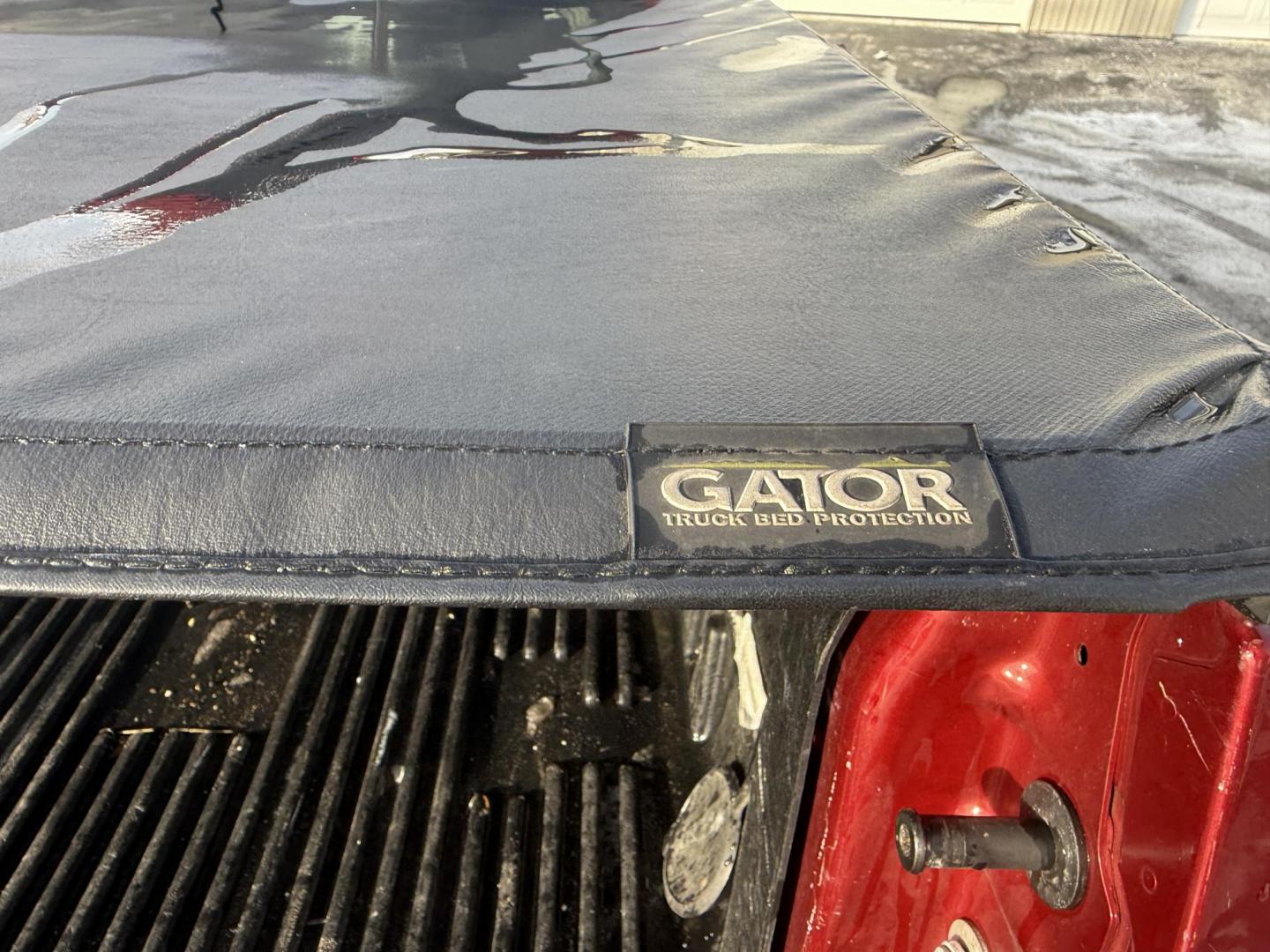 2017 Red /Gray Ford F-150 XLT SuperCrew 6.5-ft. Bed 4WD (1FTFW1EG6HF) with an 3.5 V6 TWIN TURBO engine, Automatic transmission, located at 547 E. Main St., Orwell, OH, 44076, (440) 437-5893, 41.535435, -80.847855 - 2017 Ford F-150 XLT Crew Cab 4WD – Powerful Performance, Advanced Technology, and Everyday Comfort Take command of the road and the jobsite with this 2017 Ford F-150 XLT Crew Cab 4WD. Powered by a robust 3.5L twin-turbo EcoBoost V6 engine paired with a 10-speed automatic transmission, this truc - Photo#11