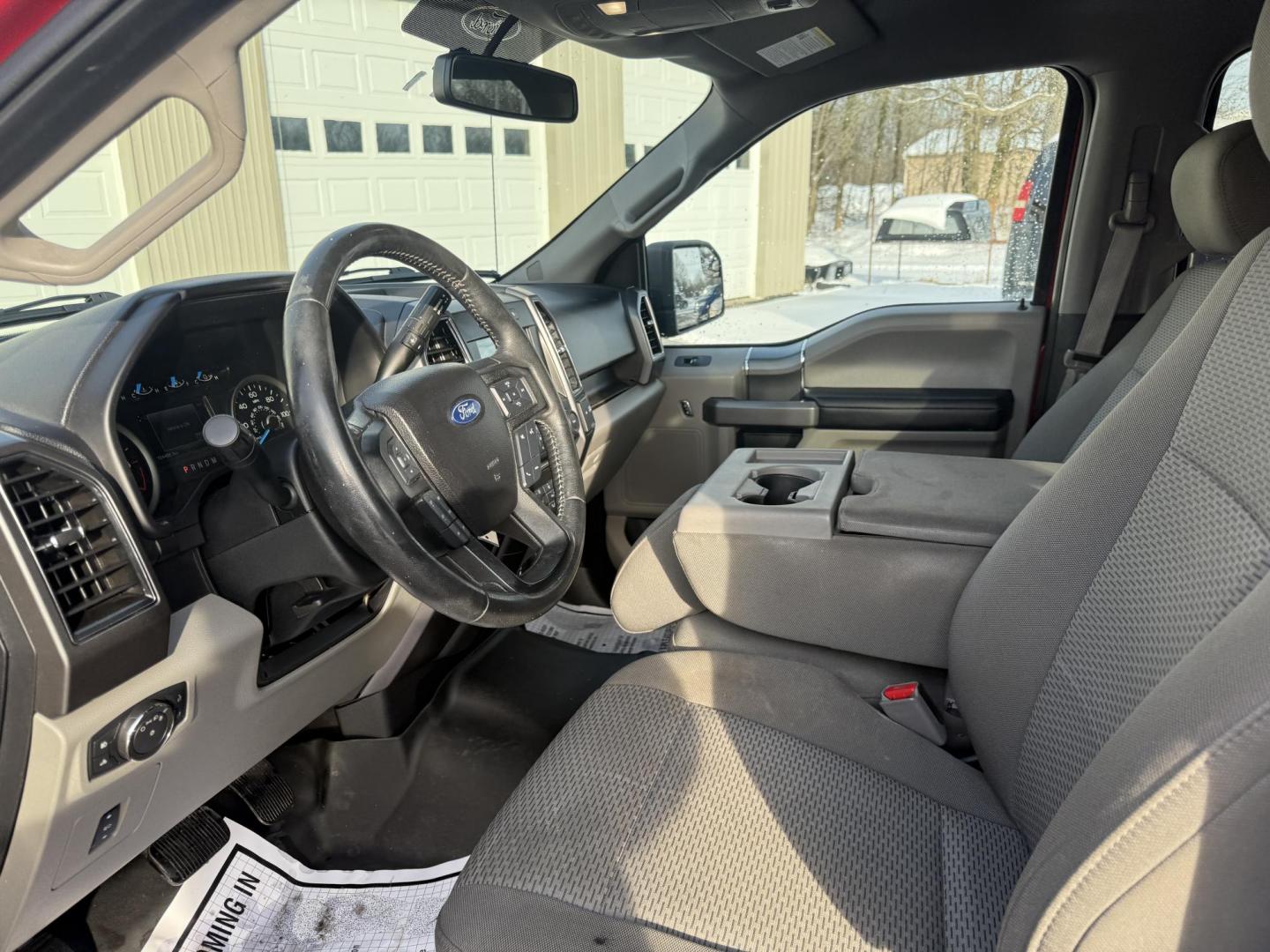 2017 Red /Gray Ford F-150 XLT SuperCrew 6.5-ft. Bed 4WD (1FTFW1EG6HF) with an 3.5 V6 TWIN TURBO engine, Automatic transmission, located at 547 E. Main St., Orwell, OH, 44076, (440) 437-5893, 41.535435, -80.847855 - 2017 Ford F-150 XLT Crew Cab 4WD – Powerful Performance, Advanced Technology, and Everyday Comfort Take command of the road and the jobsite with this 2017 Ford F-150 XLT Crew Cab 4WD. Powered by a robust 3.5L twin-turbo EcoBoost V6 engine paired with a 10-speed automatic transmission, this truc - Photo#19