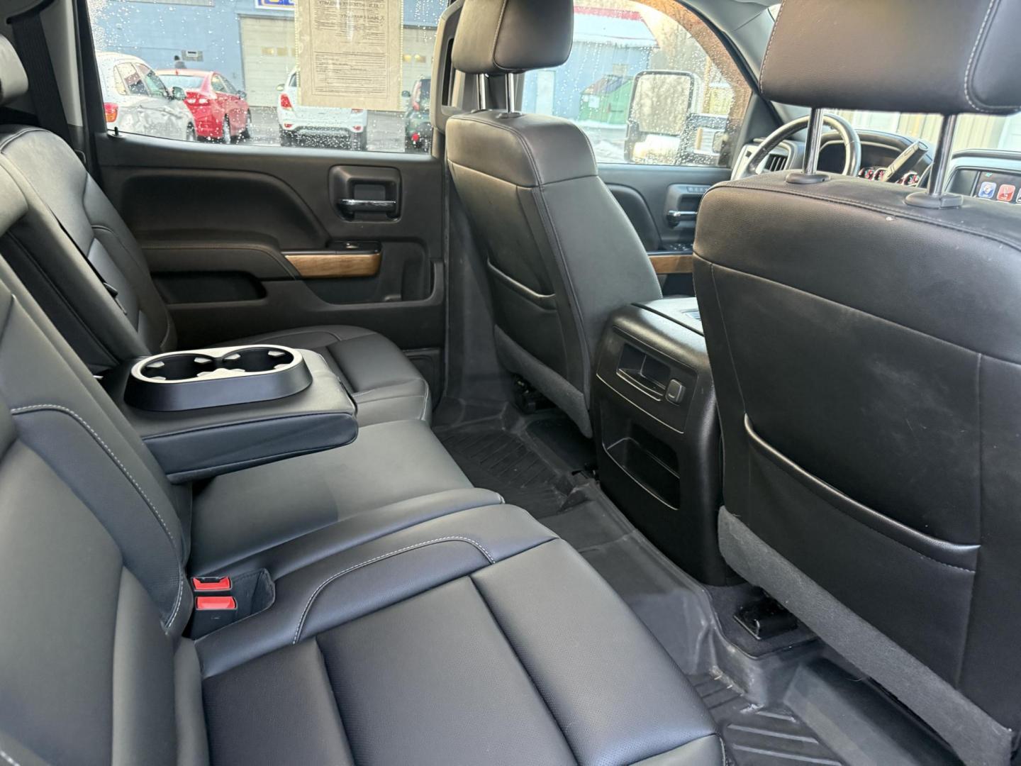 2018 Red /Black Chevrolet Silverado 1500 LTZ Crew Cab 4WD (3GCUKSEJ5JG) with an 6.2L V8 OHV 16V engine, Automatic transmission, located at 547 E. Main St., Orwell, OH, 44076, (440) 437-5893, 41.535435, -80.847855 - 2018 Chevrolet Silverado 1500 LTZ Crew Cab 4WD – Unmatched Power, Premium Comfort, and Advanced Technology Experience the perfect combination of strength, luxury, and innovation with this 2018 Chevrolet Silverado 1500 LTZ Crew Cab 4WD. Under the hood, a commanding 6.2L EcoTec3 V8 engine deliver - Photo#47