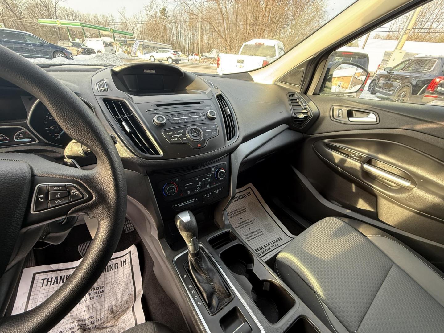 2017 Black /Black Ford Escape SE 4WD (1FMCU9GDXHU) with an 1.5L I4 DOHC 16V Turbo engine, Automatic transmission, located at 11115 Chardon Rd. , Chardon, OH, 44024, (440) 214-9705, 41.580246, -81.241943 - 2017 Ford Escape SE 4WD – Versatile Efficiency, Comfort, and Confidence Upgrade your daily drive with this 2017 Ford Escape SE 4WD, combining smart features and practical performance. Powered by a responsive 1.5L turbocharged EcoTec I4 engine with a 6-speed automatic transmission, this SUV deli - Photo#18