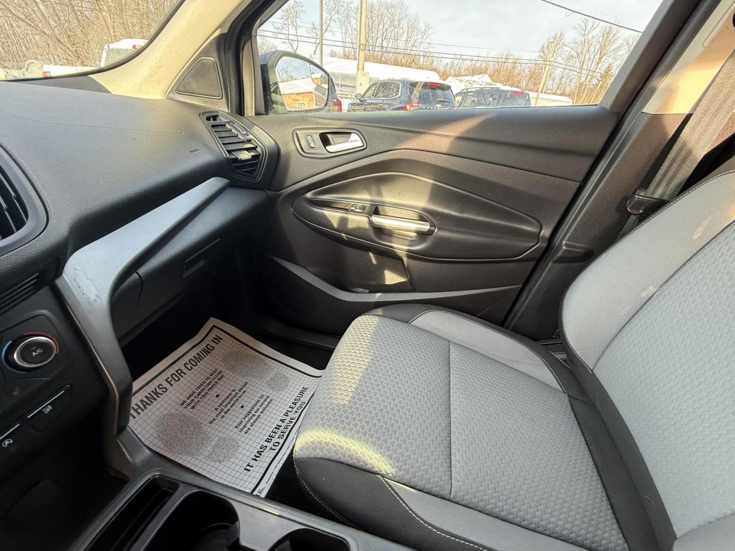 2017 Black /Black Ford Escape SE 4WD (1FMCU9GDXHU) with an 1.5L I4 DOHC 16V Turbo engine, Automatic transmission, located at 11115 Chardon Rd. , Chardon, OH, 44024, (440) 214-9705, 41.580246, -81.241943 - 2017 Ford Escape SE 4WD – Versatile Efficiency, Comfort, and Confidence Upgrade your daily drive with this 2017 Ford Escape SE 4WD, combining smart features and practical performance. Powered by a responsive 1.5L turbocharged EcoTec I4 engine with a 6-speed automatic transmission, this SUV deli - Photo#20