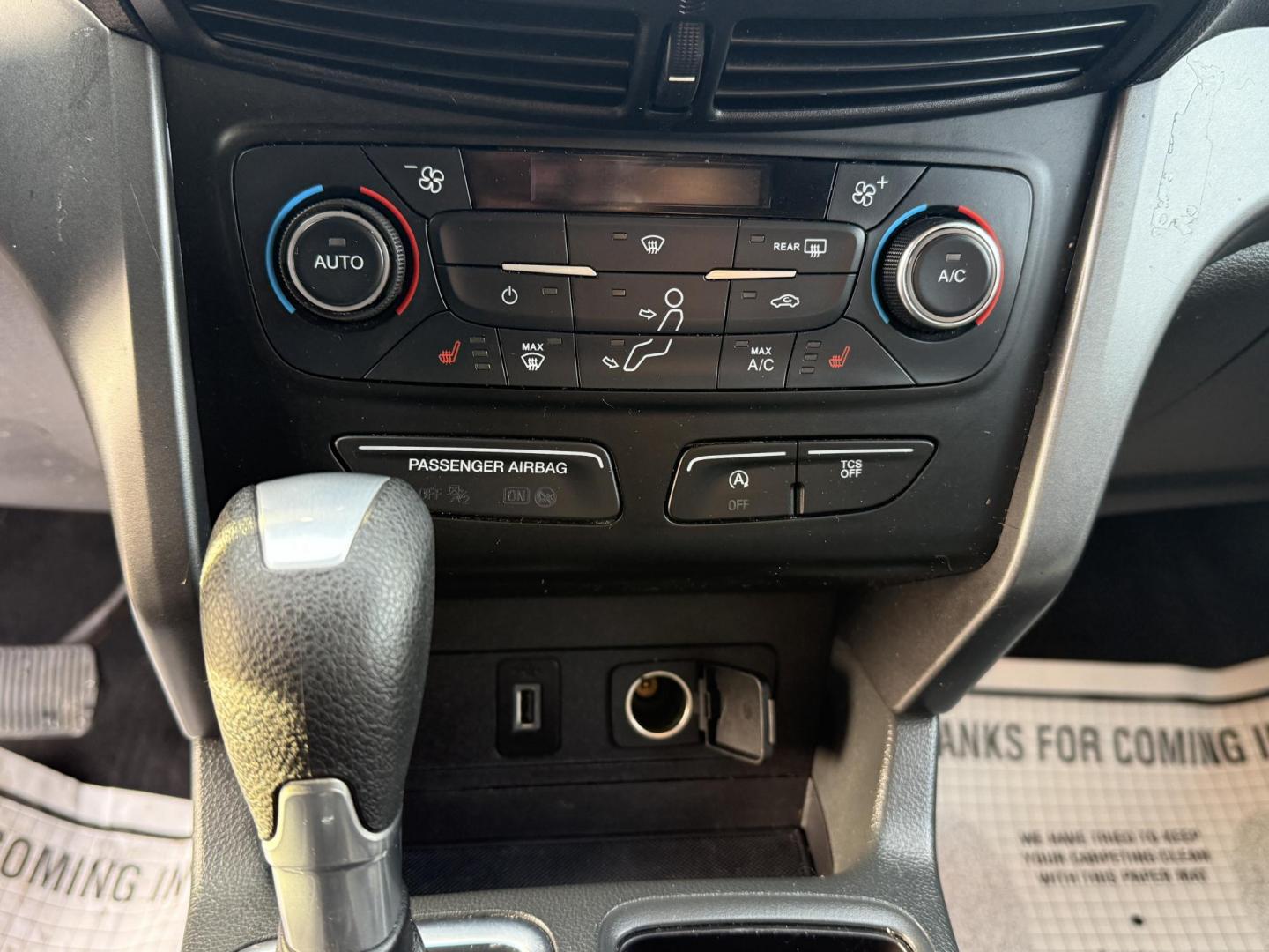 2017 Black /Black Ford Escape SE 4WD (1FMCU9GDXHU) with an 1.5L I4 DOHC 16V Turbo engine, Automatic transmission, located at 11115 Chardon Rd. , Chardon, OH, 44024, (440) 214-9705, 41.580246, -81.241943 - 2017 Ford Escape SE 4WD – Versatile Efficiency, Comfort, and Confidence Upgrade your daily drive with this 2017 Ford Escape SE 4WD, combining smart features and practical performance. Powered by a responsive 1.5L turbocharged EcoTec I4 engine with a 6-speed automatic transmission, this SUV deli - Photo#23