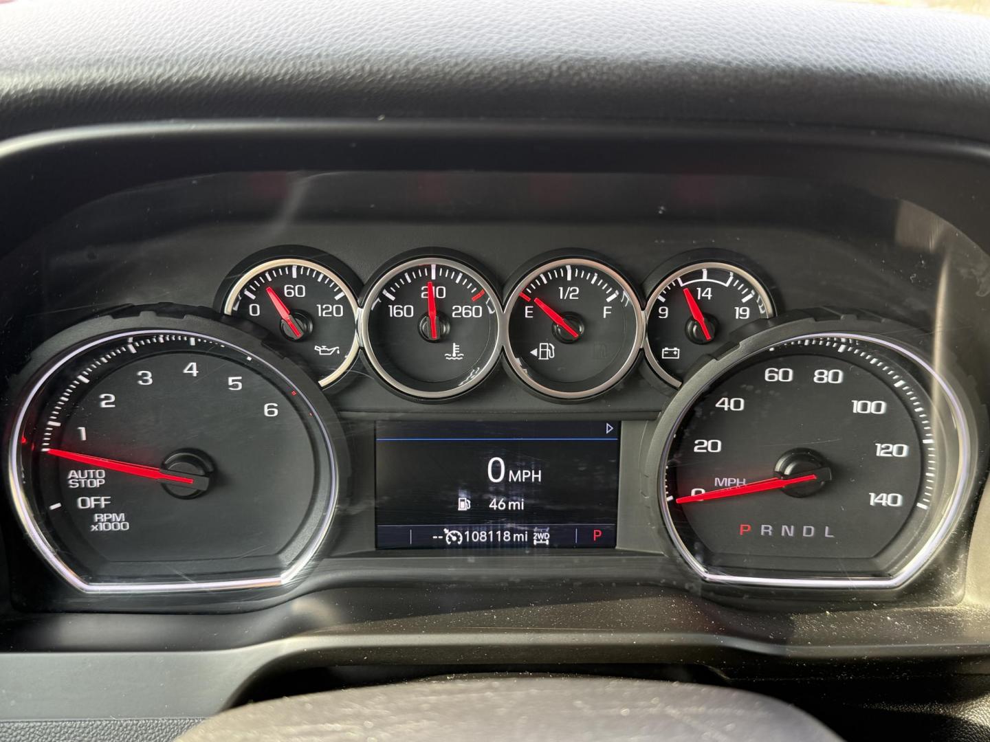 2020 Gray /Black Chevrolet Silverado 1500 LT Crew Cab 4WD (3GCUYDED8LG) with an 5.3L V8 OHV 16V engine, Automatic transmission, located at 11115 Chardon Rd. , Chardon, OH, 44024, (440) 214-9705, 41.580246, -81.241943 - 2020 Chevrolet Silverado 1500 LT Crew Cab – Rugged Capability, Modern Comfort, and Advanced Technology Get ready to tackle any job or adventure in this 2020 Chevrolet Silverado 1500 LT Crew Cab. Powered by a robust 5.3L EcoTec3 V8 engine paired with an 8-speed automatic transmission, this truck - Photo#25