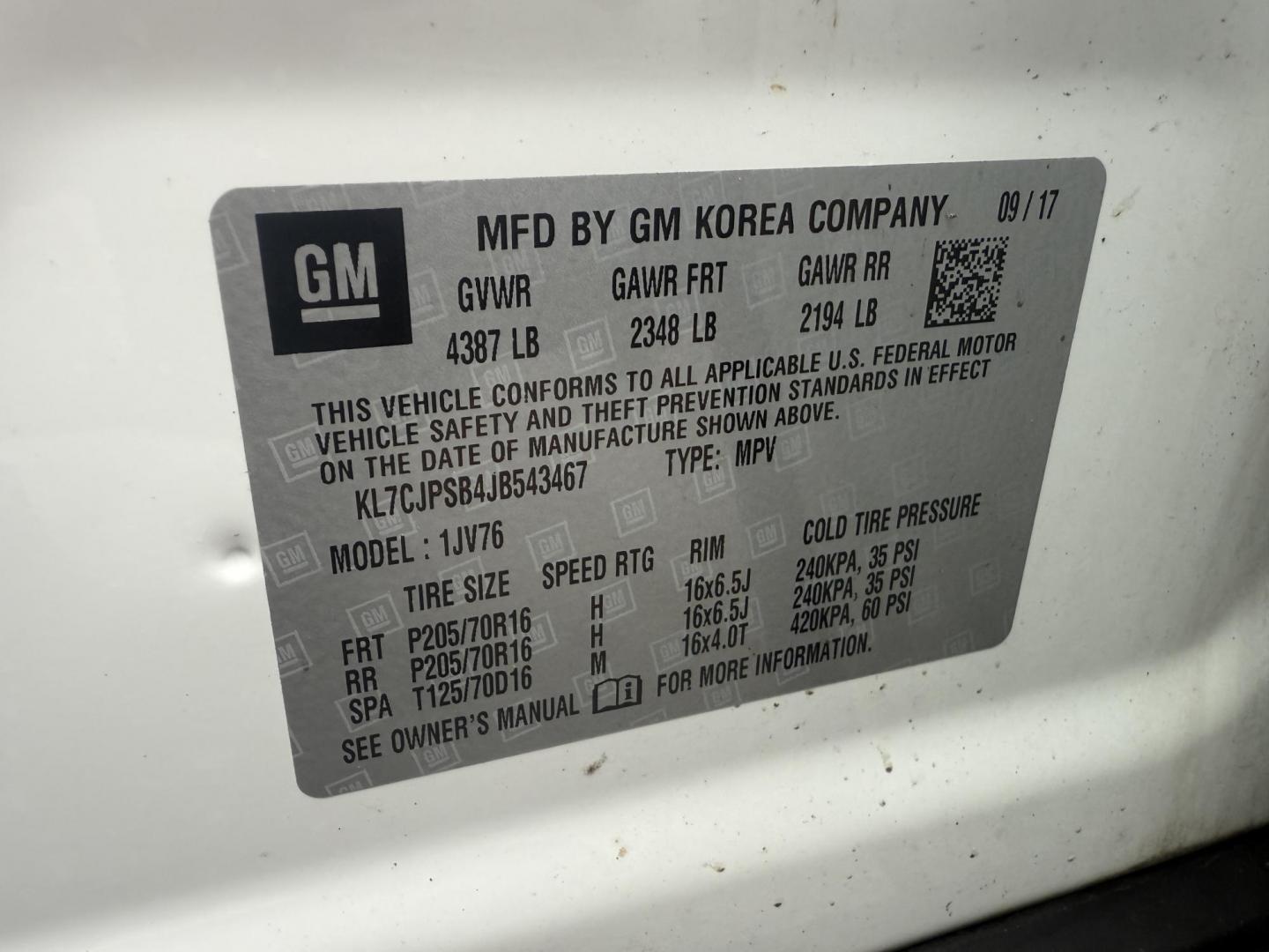 2018 White /Black Chevrolet Trax LT AWD (KL7CJPSB4JB) with an 1.4L I4 DOHC 16V TURBO engine, Automatic transmission, located at 547 E. Main St., Orwell, OH, 44076, (440) 437-5893, 41.535435, -80.847855 - 2018 Chevrolet Trax LT AWD – Compact Versatility, Modern Tech, and All-Weather Confidence Elevate your daily commute with this 2018 Chevrolet Trax LT AWD, designed for drivers who value efficiency, technology, and convenience. Equipped with a turbocharged 1.4L EcoTec I4 engine and a smooth 6-sp - Photo#21