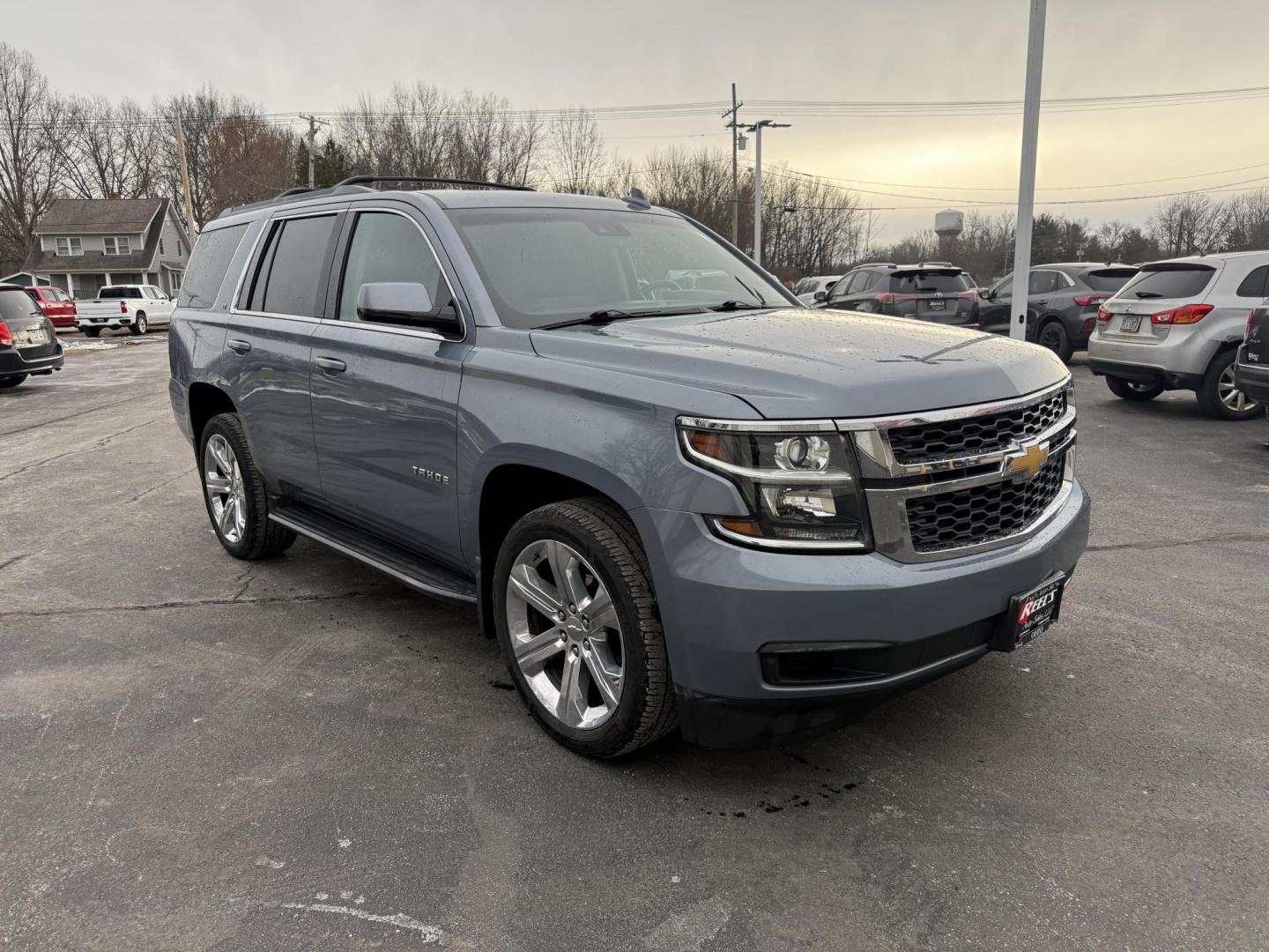 2015 Gray /Tan Chevrolet Tahoe LT 4WD (1GNSKBKC8FR) with an 5.3L V8 OHV 16V engine, Automatic transmission, located at 547 E. Main St., Orwell, OH, 44076, (440) 437-5893, 41.535435, -80.847855 - 2015 Chevrolet Tahoe LT 4WD – Family Luxury, Rugged Capability, and Premium Features Upgrade your adventures with this 2015 Chevrolet Tahoe LT 4WD—an SUV that blends powerful performance, advanced technology, and luxurious comfort. Under the hood, the 5.3L EcoTec3 V8 engine paired with a 6-sp - Photo#2