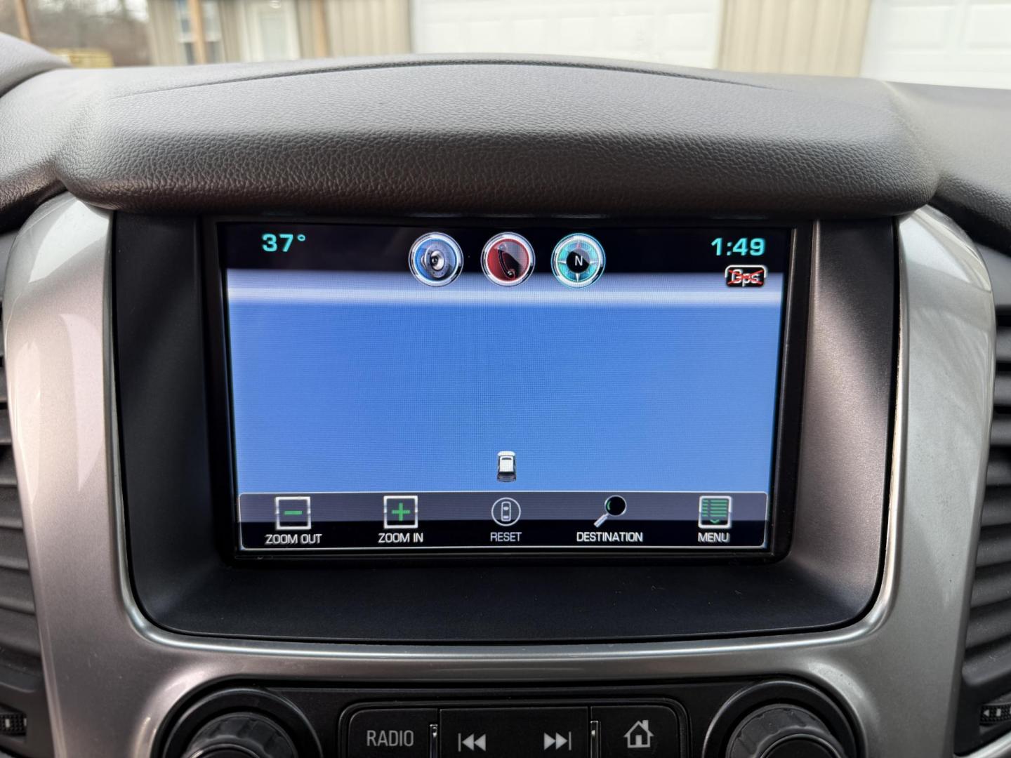 2015 Gray /Tan Chevrolet Tahoe LT 4WD (1GNSKBKC8FR) with an 5.3L V8 OHV 16V engine, Automatic transmission, located at 547 E. Main St., Orwell, OH, 44076, (440) 437-5893, 41.535435, -80.847855 - 2015 Chevrolet Tahoe LT 4WD – Family Luxury, Rugged Capability, and Premium Features Upgrade your adventures with this 2015 Chevrolet Tahoe LT 4WD—an SUV that blends powerful performance, advanced technology, and luxurious comfort. Under the hood, the 5.3L EcoTec3 V8 engine paired with a 6-sp - Photo#29