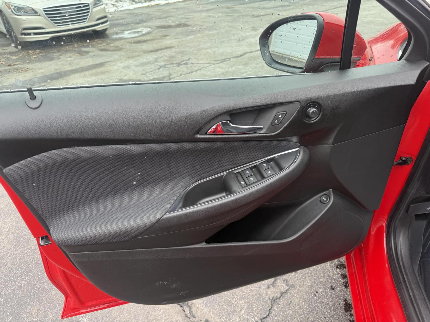 2017 Red /Black Chevrolet Cruze LT Auto (1G1BE5SM0H7) with an 1.4L I4 DOHC 16V TURBO engine, Automatic transmission, located at 547 E. Main St., Orwell, OH, 44076, (440) 437-5893, 41.535435, -80.847855 - Photo#15