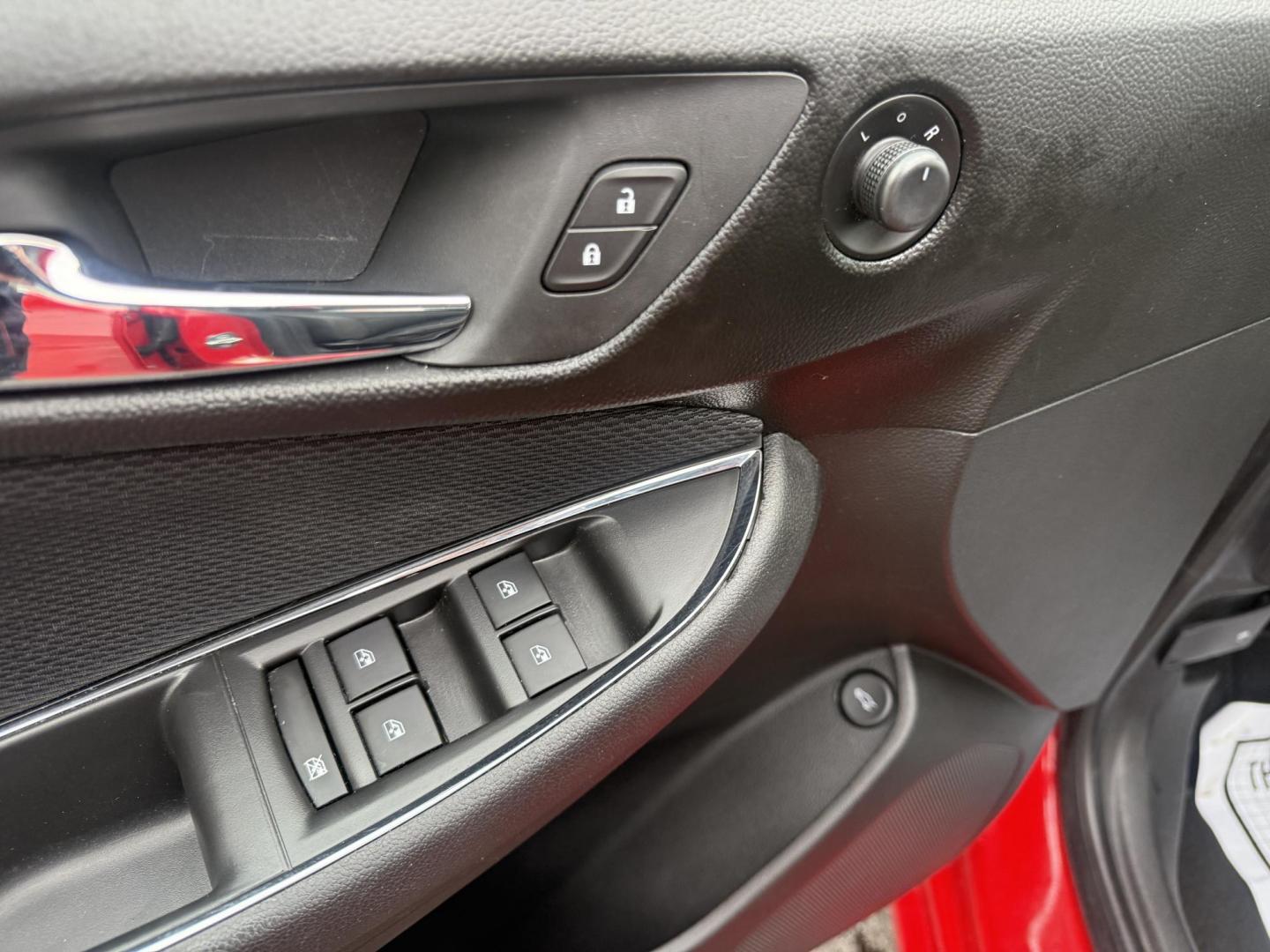 2017 Red /Black Chevrolet Cruze LT Auto (1G1BE5SM0H7) with an 1.4L I4 DOHC 16V TURBO engine, Automatic transmission, located at 547 E. Main St., Orwell, OH, 44076, (440) 437-5893, 41.535435, -80.847855 - Photo#16