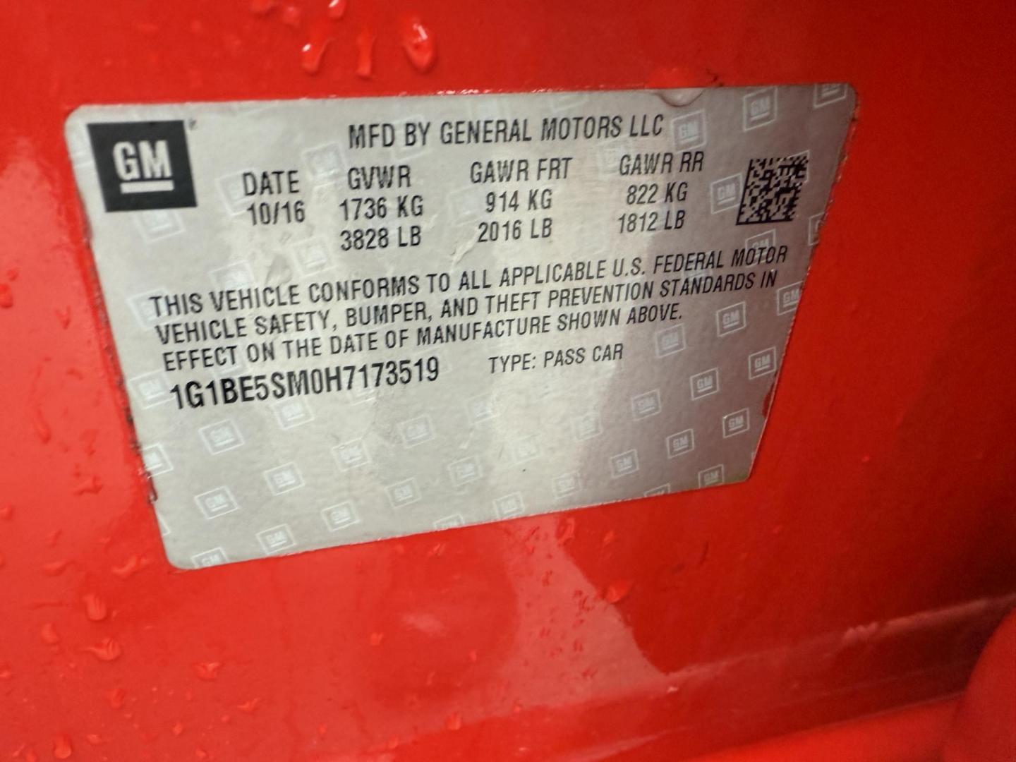 2017 Red /Black Chevrolet Cruze LT Auto (1G1BE5SM0H7) with an 1.4L I4 DOHC 16V TURBO engine, Automatic transmission, located at 547 E. Main St., Orwell, OH, 44076, (440) 437-5893, 41.535435, -80.847855 - Photo#19