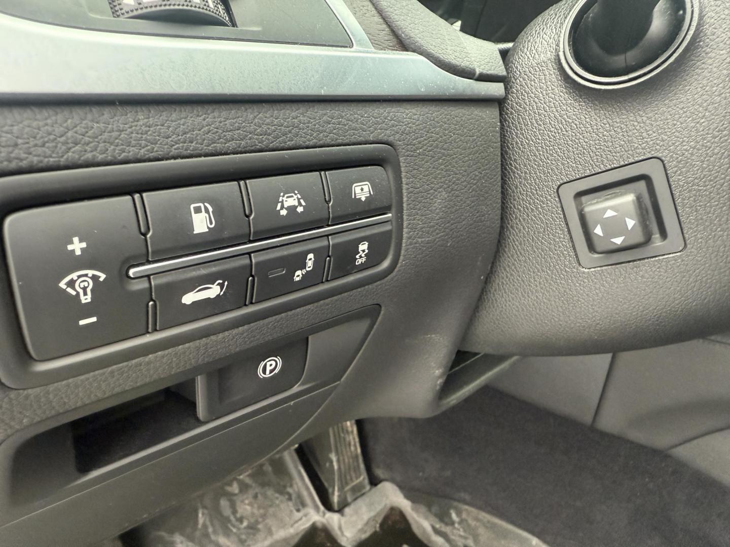 2020 Gray /Black Genesis G80 3.8 Ultimate AWD (KMTFN4JE4LU) with an 3.8L V6 DOHC 24V engine, Automatic transmission, located at 11115 Chardon Rd. , Chardon, OH, 44024, (440) 214-9705, 41.580246, -81.241943 - One Owner ---- 2020 Genesis G80 Ultimate AWD – Refined Luxury, Advanced Technology, and Confident Performance Indulge in first-class comfort and sophisticated style with this 2020 Genesis G80 Ultimate AWD. Powered by a smooth and responsive 3.8L GDI engine paired with an 8-speed automatic trans - Photo#7