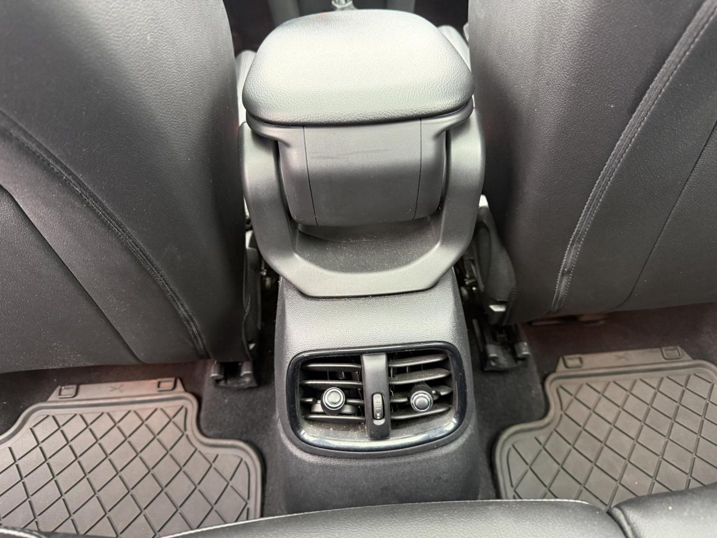 2018 White /Black Mini Countryman S ALL4 (WMZYT5C38J3) with an 2.0L I4 DOHC 16V TURBO engine, 6 Speed Manual transmission, located at 11115 Chardon Rd. , Chardon, OH, 44024, (440) 214-9705, 41.580246, -81.241943 - 2018 Mini Cooper S Countryman All4 – Turbocharged Thrills, Premium Features, and All-Weather Fun Experience driving excitement and standout style with this 2018 Mini Cooper S Countryman All4. Powered by a spirited 2.0L turbocharged I4 engine paired with an engaging 6-speed manual transmission, - Photo#42