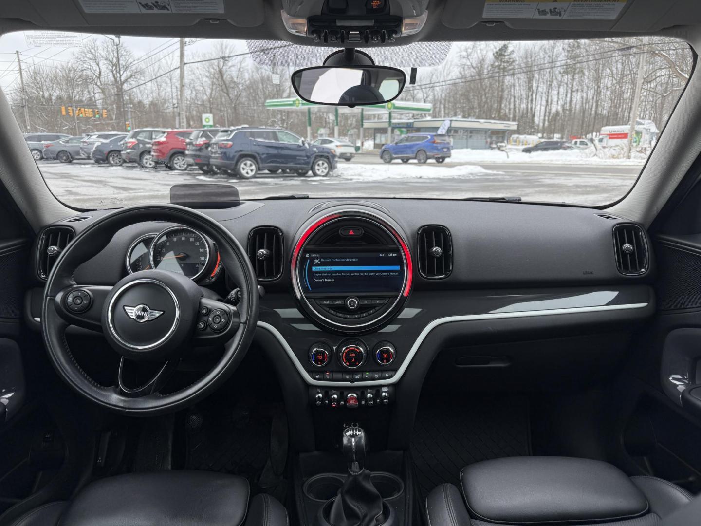 2018 White /Black Mini Countryman S ALL4 (WMZYT5C38J3) with an 2.0L I4 DOHC 16V TURBO engine, 6 Speed Manual transmission, located at 11115 Chardon Rd. , Chardon, OH, 44024, (440) 214-9705, 41.580246, -81.241943 - 2018 Mini Cooper S Countryman All4 – Turbocharged Thrills, Premium Features, and All-Weather Fun Experience driving excitement and standout style with this 2018 Mini Cooper S Countryman All4. Powered by a spirited 2.0L turbocharged I4 engine paired with an engaging 6-speed manual transmission, - Photo#20