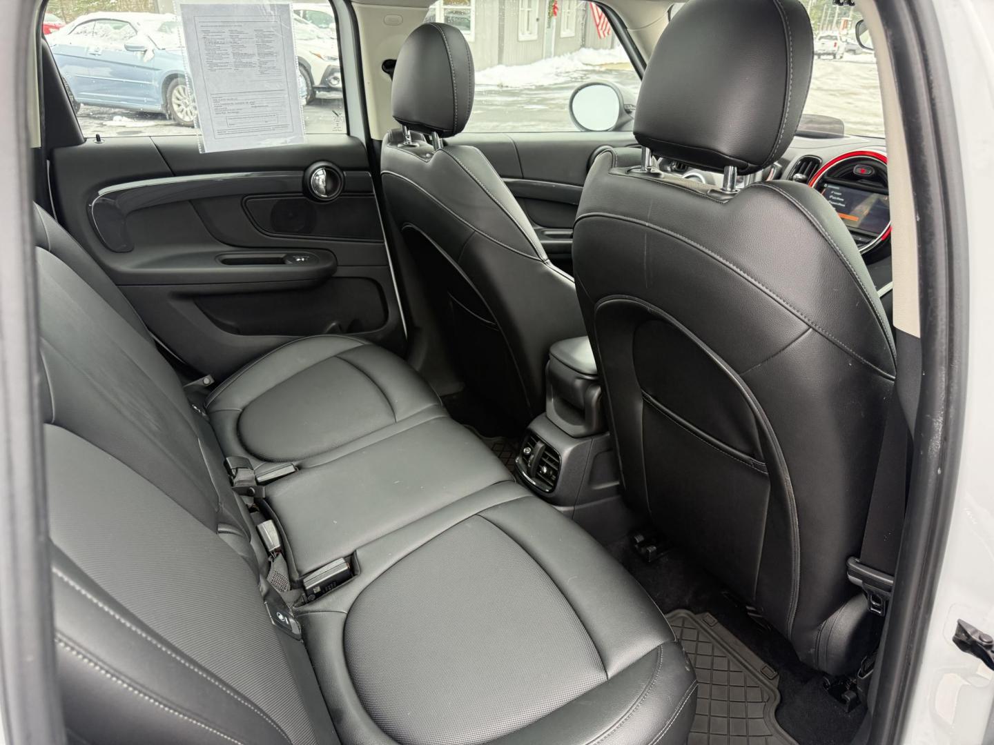 2018 White /Black Mini Countryman S ALL4 (WMZYT5C38J3) with an 2.0L I4 DOHC 16V TURBO engine, 6 Speed Manual transmission, located at 11115 Chardon Rd. , Chardon, OH, 44024, (440) 214-9705, 41.580246, -81.241943 - 2018 Mini Cooper S Countryman All4 – Turbocharged Thrills, Premium Features, and All-Weather Fun Experience driving excitement and standout style with this 2018 Mini Cooper S Countryman All4. Powered by a spirited 2.0L turbocharged I4 engine paired with an engaging 6-speed manual transmission, - Photo#44