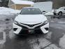 2018 White /Black Toyota Camry SE (4T1B11HK4JU) with an 2.5L I4 DOHC 16V engine, Automatic transmission, located at 11115 Chardon Rd. , Chardon, OH, 44024, (440) 214-9705, 41.580246, -81.241943 - 2018 Toyota Camry SE – Sporty Style, Impressive Efficiency, and Advanced Safety Elevate your daily drive with this 2018 Toyota Camry SE, where dynamic performance meets exceptional efficiency. Powered by a responsive 2.5L I4 engine and an 8-speed automatic transmission, this Camry delivers an i - Photo#1