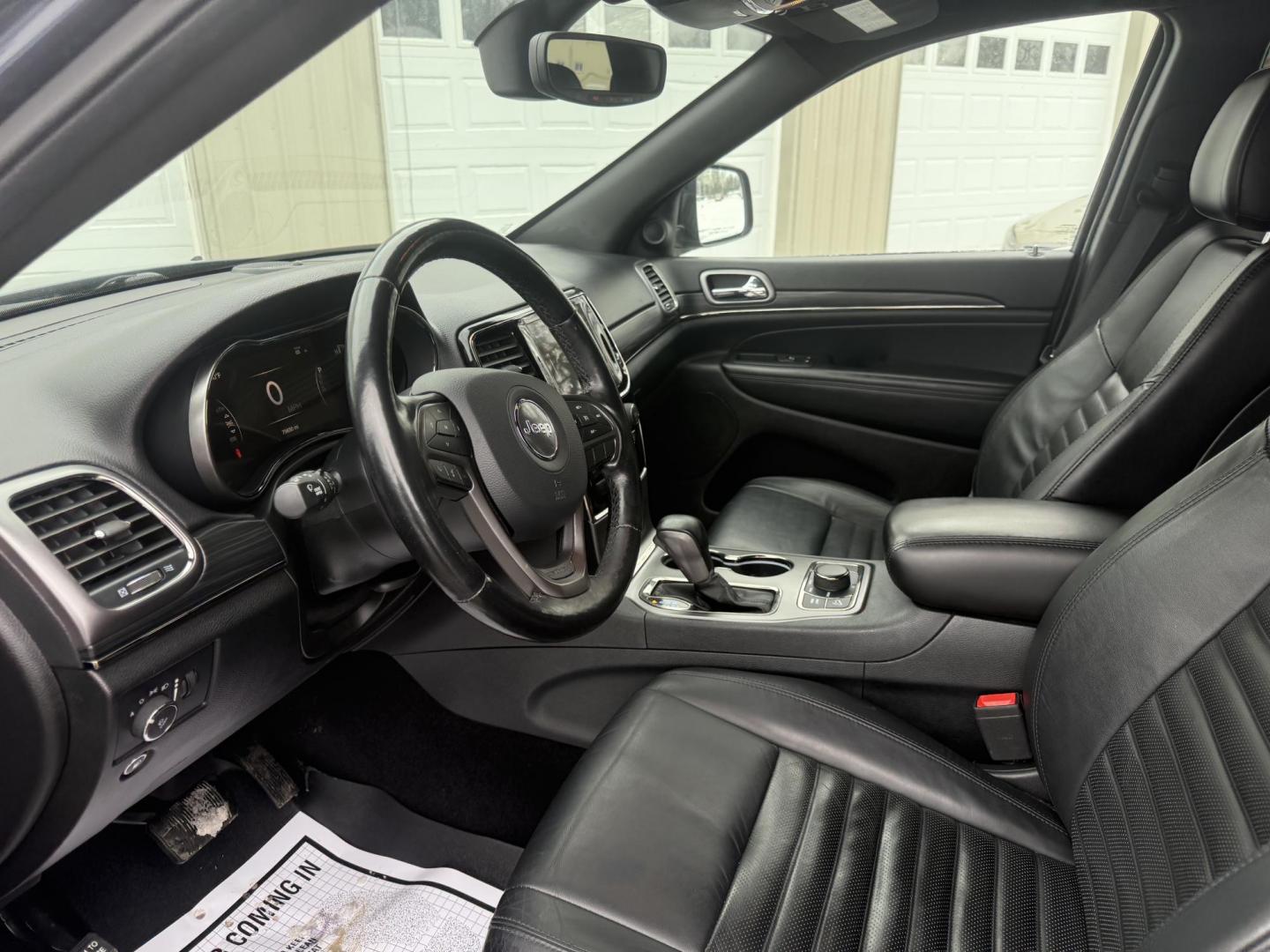 2020 Blue /Black Jeep Grand Cherokee Limited X 4WD (1C4RJFBGXLC) with an 3.6L V6 DOHC 24V engine, Automatic transmission, located at 547 E. Main St., Orwell, OH, 44076, (440) 437-5893, 41.535435, -80.847855 - 2020 Jeep Grand Cherokee Limited X – Premium Luxury, Advanced Safety, and All-Weather Capability Experience the perfect blend of power, comfort, and technology in this 2020 Jeep Grand Cherokee Limited X. Equipped with the legendary 3.6L Pentastar V6 engine and an efficient 8-speed automatic tra - Photo#6