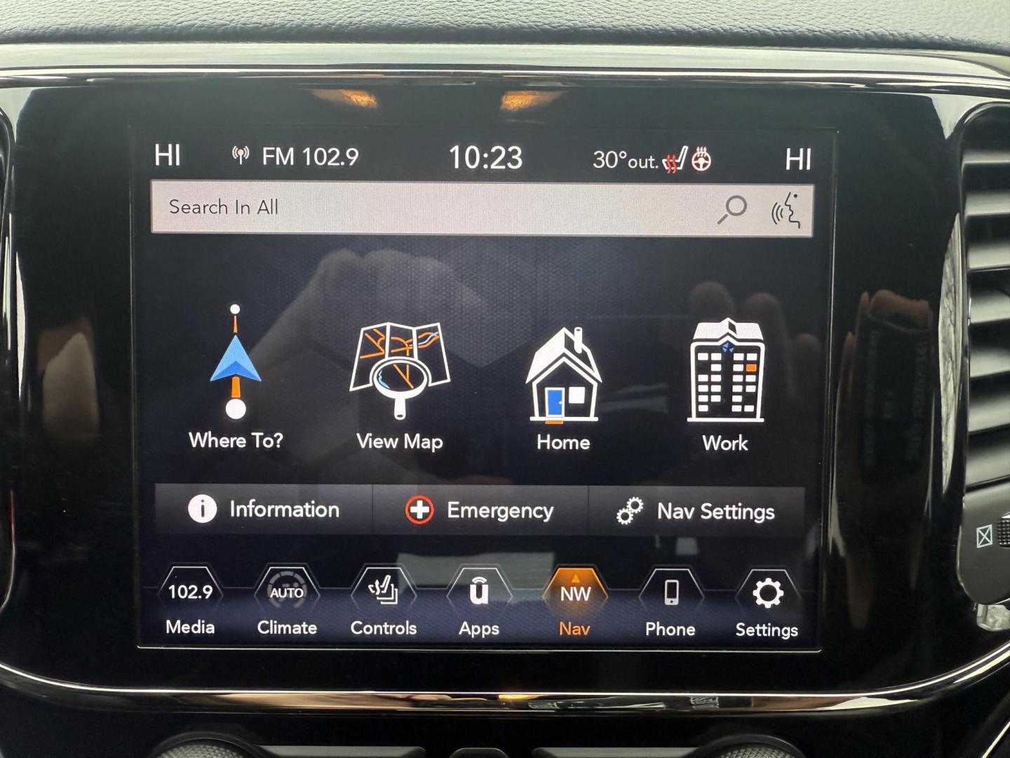 2020 Blue /Black Jeep Grand Cherokee Limited X 4WD (1C4RJFBGXLC) with an 3.6L V6 DOHC 24V engine, Automatic transmission, located at 547 E. Main St., Orwell, OH, 44076, (440) 437-5893, 41.535435, -80.847855 - 2020 Jeep Grand Cherokee Limited X – Premium Luxury, Advanced Safety, and All-Weather Capability Experience the perfect blend of power, comfort, and technology in this 2020 Jeep Grand Cherokee Limited X. Equipped with the legendary 3.6L Pentastar V6 engine and an efficient 8-speed automatic tra - Photo#28