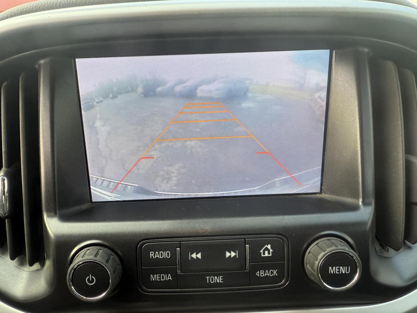 2015 Silver /Gray Chevrolet Colorado LT Crew Cab 4WD Short Box (1GCGTBE31F1) with an 3.6L V6 DOHC 24V GAS engine, Automatic transmission, located at 547 E. Main St., Orwell, OH, 44076, (440) 437-5893, 41.535435, -80.847855 - 2015 Chevrolet Colorado LT Crew Cab 4WD – Powerful Capability, Modern Comfort, and Impressive Efficiency Take on any challenge with confidence in this 2015 Chevrolet Colorado LT Crew Cab 4WD. Equipped with a robust 3.6L V6 engine and a smooth 6-speed automatic transmission, this Colorado delive - Photo#14