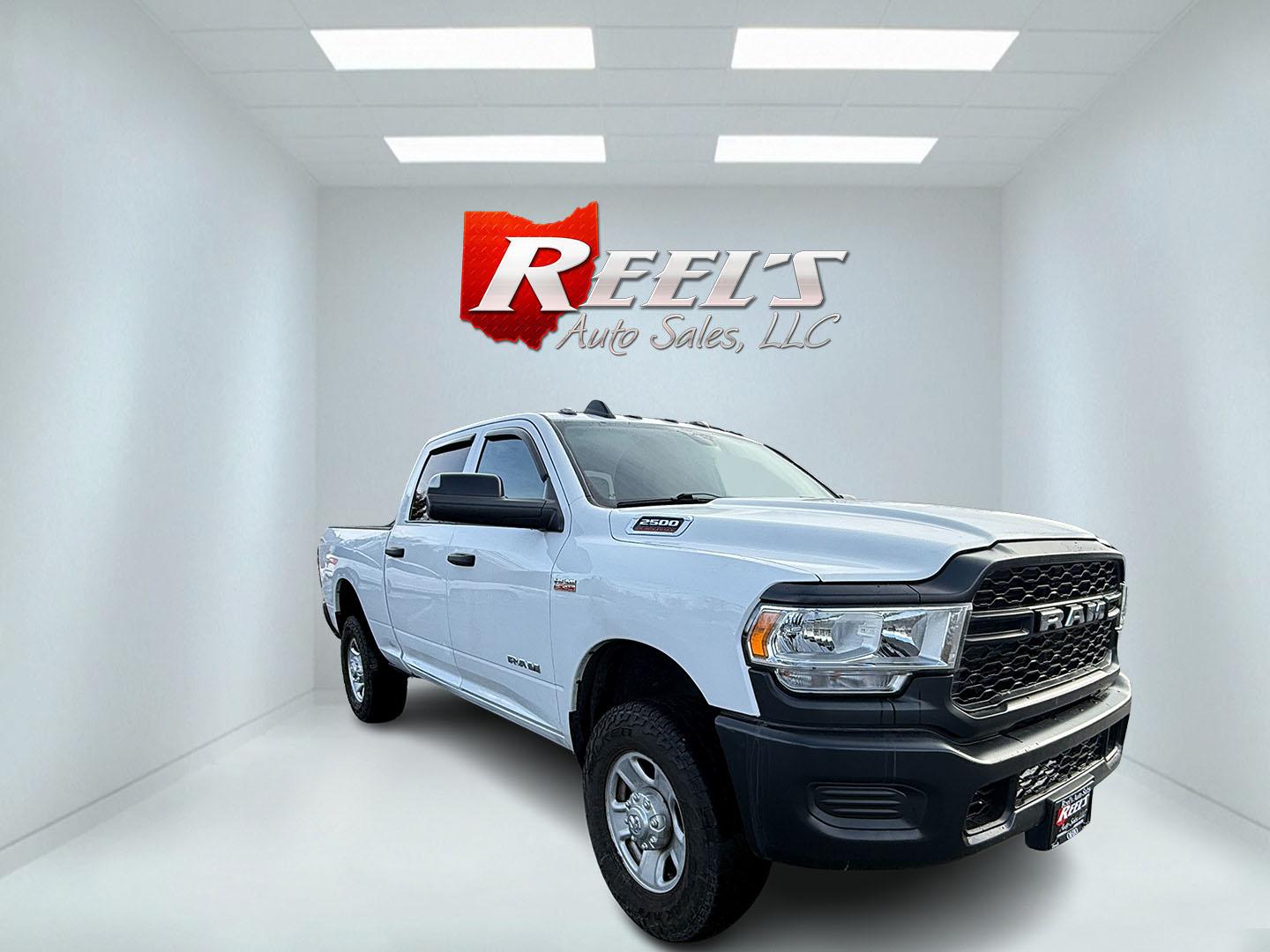 2022 White /Black RAM 2500 Tradesman Crew Cab SWB 4WD (3C6UR5CJ5NG) with an 6.4L V8 engine, Automatic transmission, located at 547 E. Main St., Orwell, OH, 44076, (440) 437-5893, 41.535435, -80.847855 - Photo#2