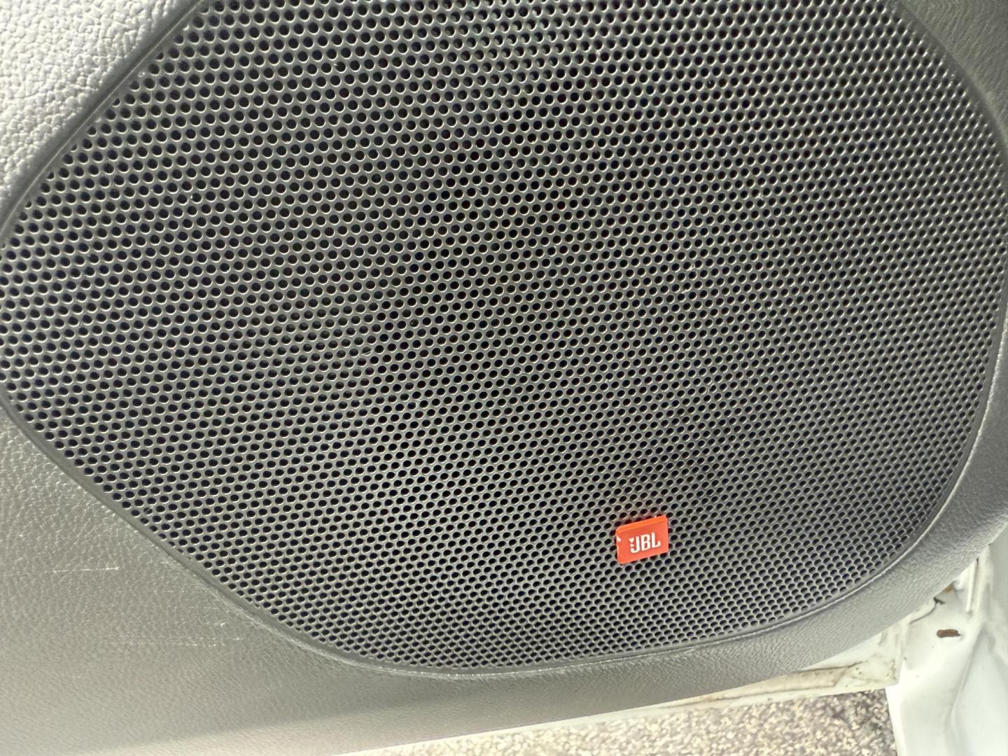 2017 White /Black Chevrolet Cruze LT Auto (1G1BE5SM7H7) with an 1.4L I4 DOHC 16V TURBO engine, Automatic transmission, located at 11115 Chardon Rd. , Chardon, OH, 44024, (440) 214-9705, 41.580246, -81.241943 - 2017 Chevrolet Cruze LT – Exceptional Fuel Economy, Modern Features, and Comfortable Driving Experience efficient and stylish driving with this 2017 Chevrolet Cruze LT. Powered by a spirited 1.4L turbocharged EcoTec engine paired with a smooth 6-speed automatic transmission, this sedan provides - Photo#8