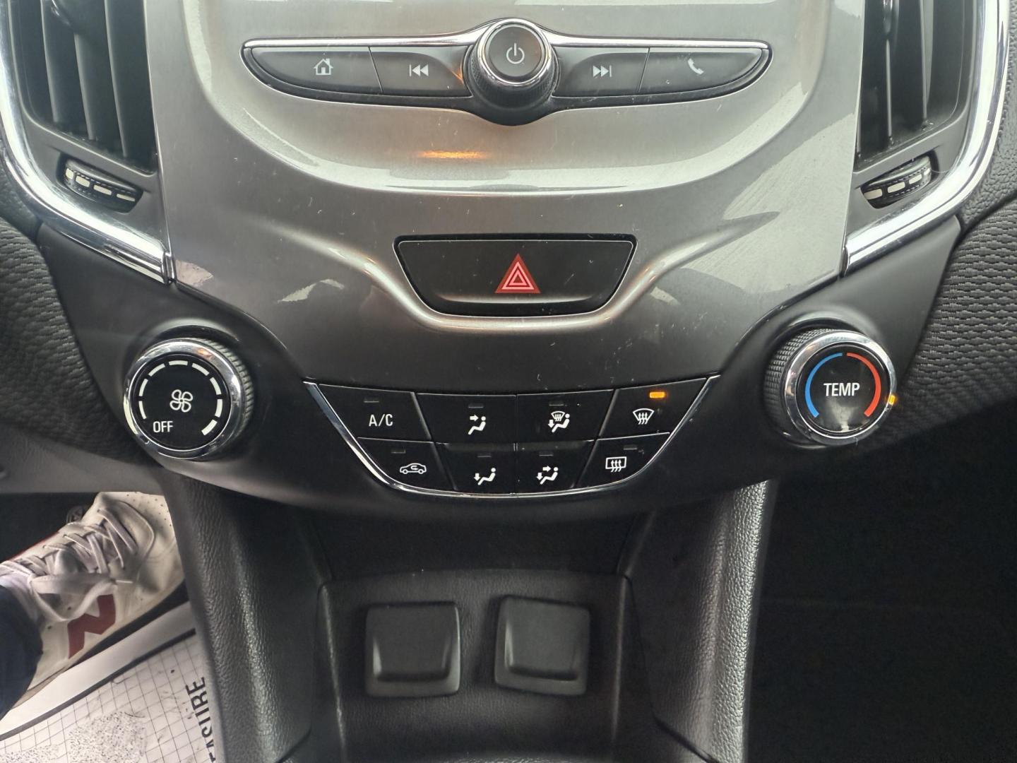 2017 White /Black Chevrolet Cruze LT Auto (1G1BE5SM7H7) with an 1.4L I4 DOHC 16V TURBO engine, Automatic transmission, located at 11115 Chardon Rd. , Chardon, OH, 44024, (440) 214-9705, 41.580246, -81.241943 - 2017 Chevrolet Cruze LT – Exceptional Fuel Economy, Modern Features, and Comfortable Driving Experience efficient and stylish driving with this 2017 Chevrolet Cruze LT. Powered by a spirited 1.4L turbocharged EcoTec engine paired with a smooth 6-speed automatic transmission, this sedan provides - Photo#14