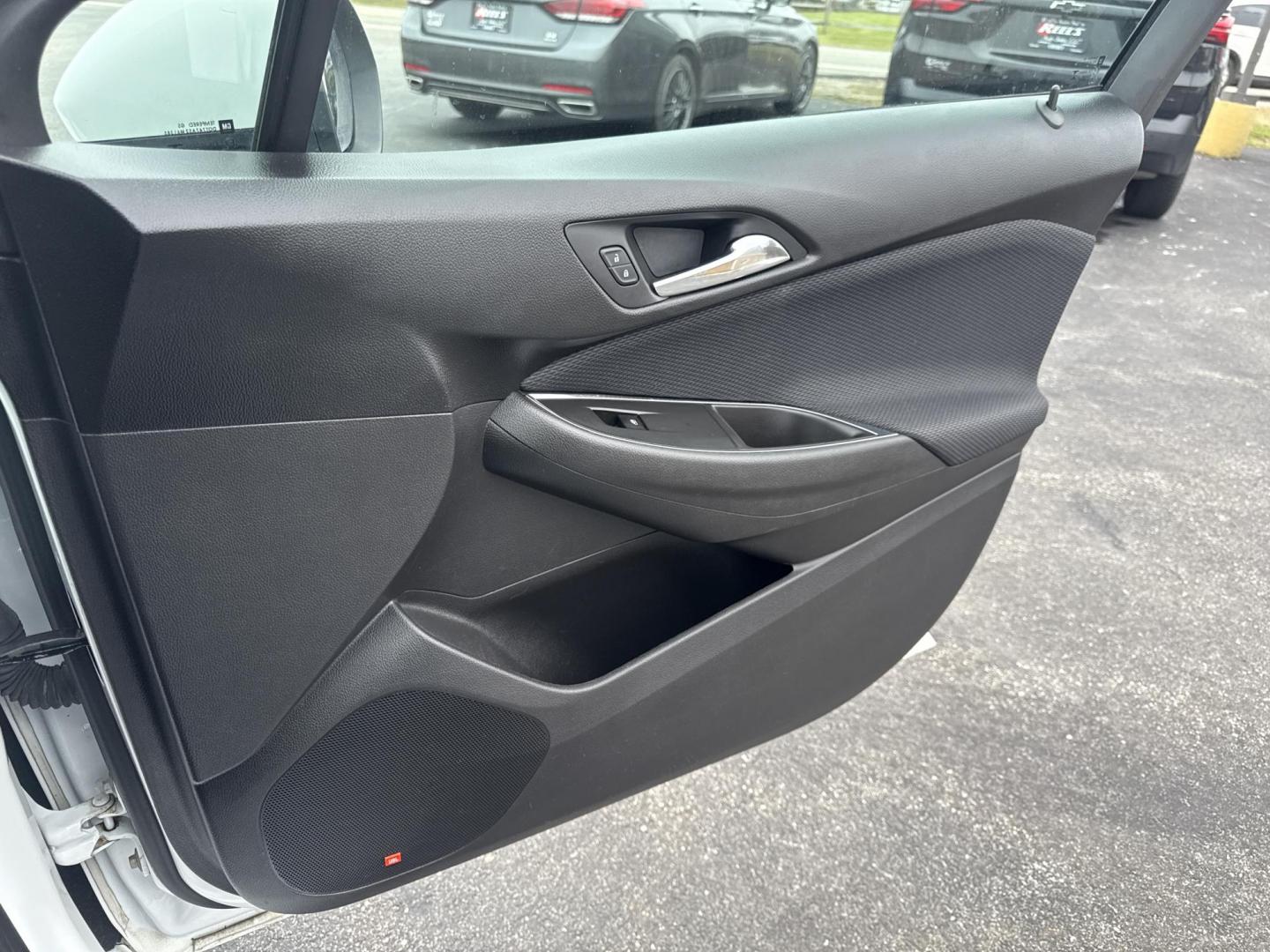 2017 White /Black Chevrolet Cruze LT Auto (1G1BE5SM7H7) with an 1.4L I4 DOHC 16V TURBO engine, Automatic transmission, located at 11115 Chardon Rd. , Chardon, OH, 44024, (440) 214-9705, 41.580246, -81.241943 - 2017 Chevrolet Cruze LT – Exceptional Fuel Economy, Modern Features, and Comfortable Driving Experience efficient and stylish driving with this 2017 Chevrolet Cruze LT. Powered by a spirited 1.4L turbocharged EcoTec engine paired with a smooth 6-speed automatic transmission, this sedan provides - Photo#43