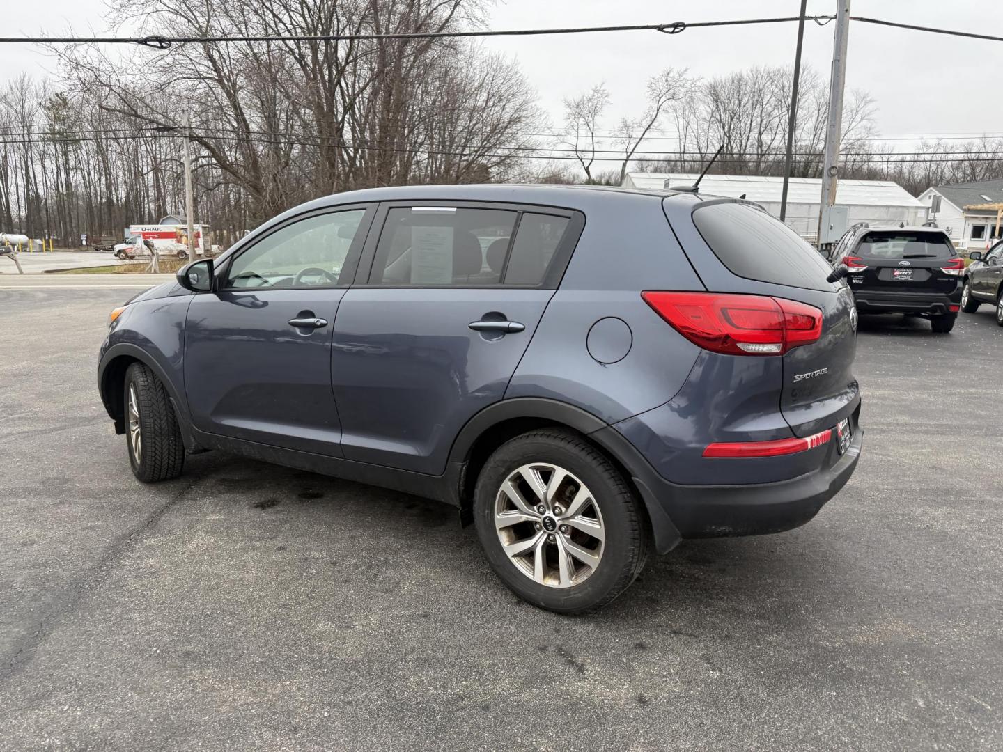 2015 Blue /Black Kia Sportage LX FWD (KNDPB3AC6F7) with an 2.4L I4 DOHC 16V engine, Automatic transmission, located at 11115 Chardon Rd. , Chardon, OH, 44024, (440) 214-9705, 41.580246, -81.241943 - 2015 Kia Sportage LX FWD – Efficient, Reliable, and Ready for Your Next Adventure Drive with confidence in this 2015 Kia Sportage LX FWD, featuring a fuel-efficient 2.4L I4 GDI engine paired with a smooth 6-speed automatic transmission. With up to 28 MPG highway, this SUV is perfect for daily c - Photo#20
