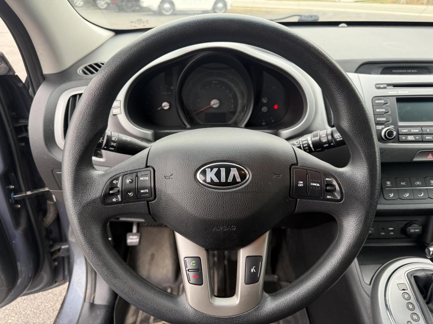 2015 Blue /Black Kia Sportage LX FWD (KNDPB3AC6F7) with an 2.4L I4 DOHC 16V engine, Automatic transmission, located at 11115 Chardon Rd. , Chardon, OH, 44024, (440) 214-9705, 41.580246, -81.241943 - 2015 Kia Sportage LX FWD – Efficient, Reliable, and Ready for Your Next Adventure Drive with confidence in this 2015 Kia Sportage LX FWD, featuring a fuel-efficient 2.4L I4 GDI engine paired with a smooth 6-speed automatic transmission. With up to 28 MPG highway, this SUV is perfect for daily c - Photo#10