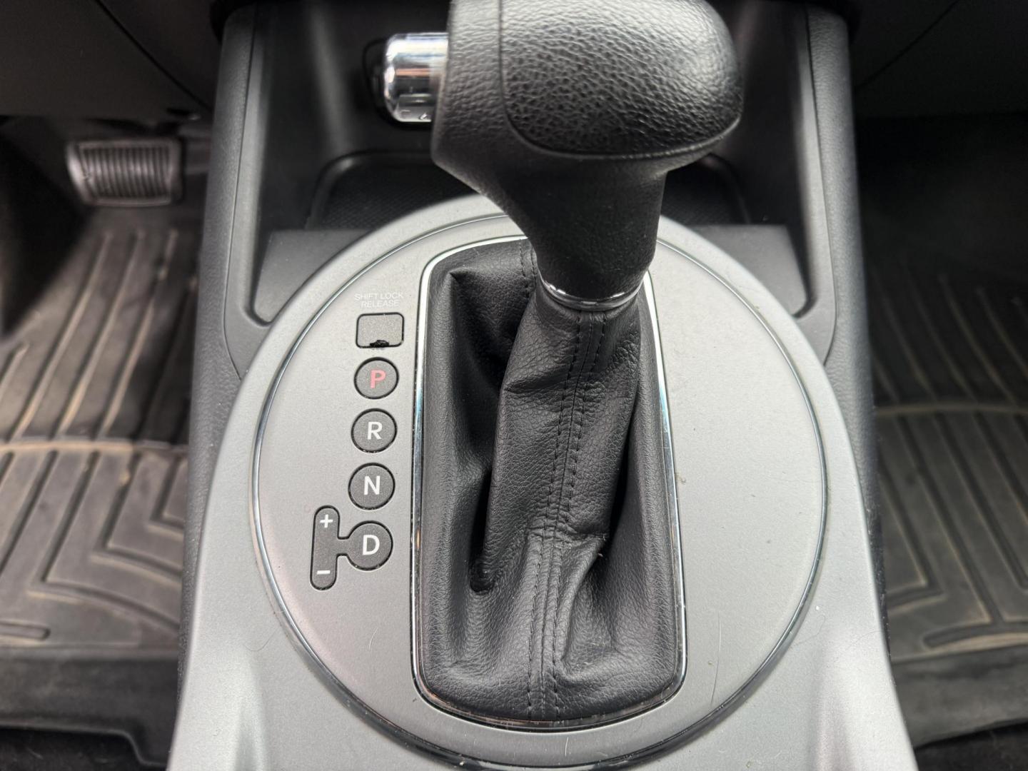 2015 Blue /Black Kia Sportage LX FWD (KNDPB3AC6F7) with an 2.4L I4 DOHC 16V engine, Automatic transmission, located at 11115 Chardon Rd. , Chardon, OH, 44024, (440) 214-9705, 41.580246, -81.241943 - 2015 Kia Sportage LX FWD – Efficient, Reliable, and Ready for Your Next Adventure Drive with confidence in this 2015 Kia Sportage LX FWD, featuring a fuel-efficient 2.4L I4 GDI engine paired with a smooth 6-speed automatic transmission. With up to 28 MPG highway, this SUV is perfect for daily c - Photo#29