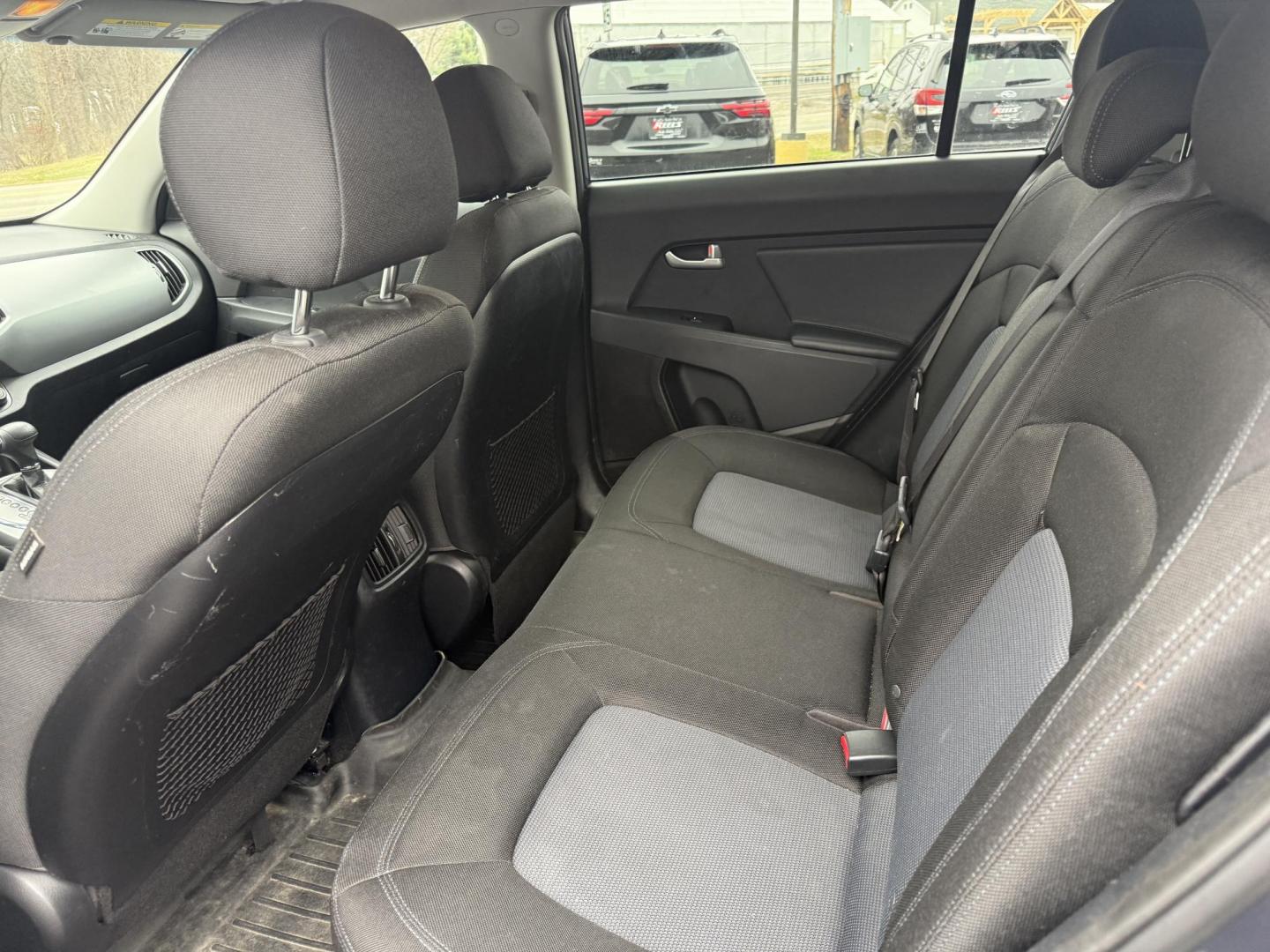 2015 Blue /Black Kia Sportage LX FWD (KNDPB3AC6F7) with an 2.4L I4 DOHC 16V engine, Automatic transmission, located at 11115 Chardon Rd. , Chardon, OH, 44024, (440) 214-9705, 41.580246, -81.241943 - 2015 Kia Sportage LX FWD – Efficient, Reliable, and Ready for Your Next Adventure Drive with confidence in this 2015 Kia Sportage LX FWD, featuring a fuel-efficient 2.4L I4 GDI engine paired with a smooth 6-speed automatic transmission. With up to 28 MPG highway, this SUV is perfect for daily c - Photo#13