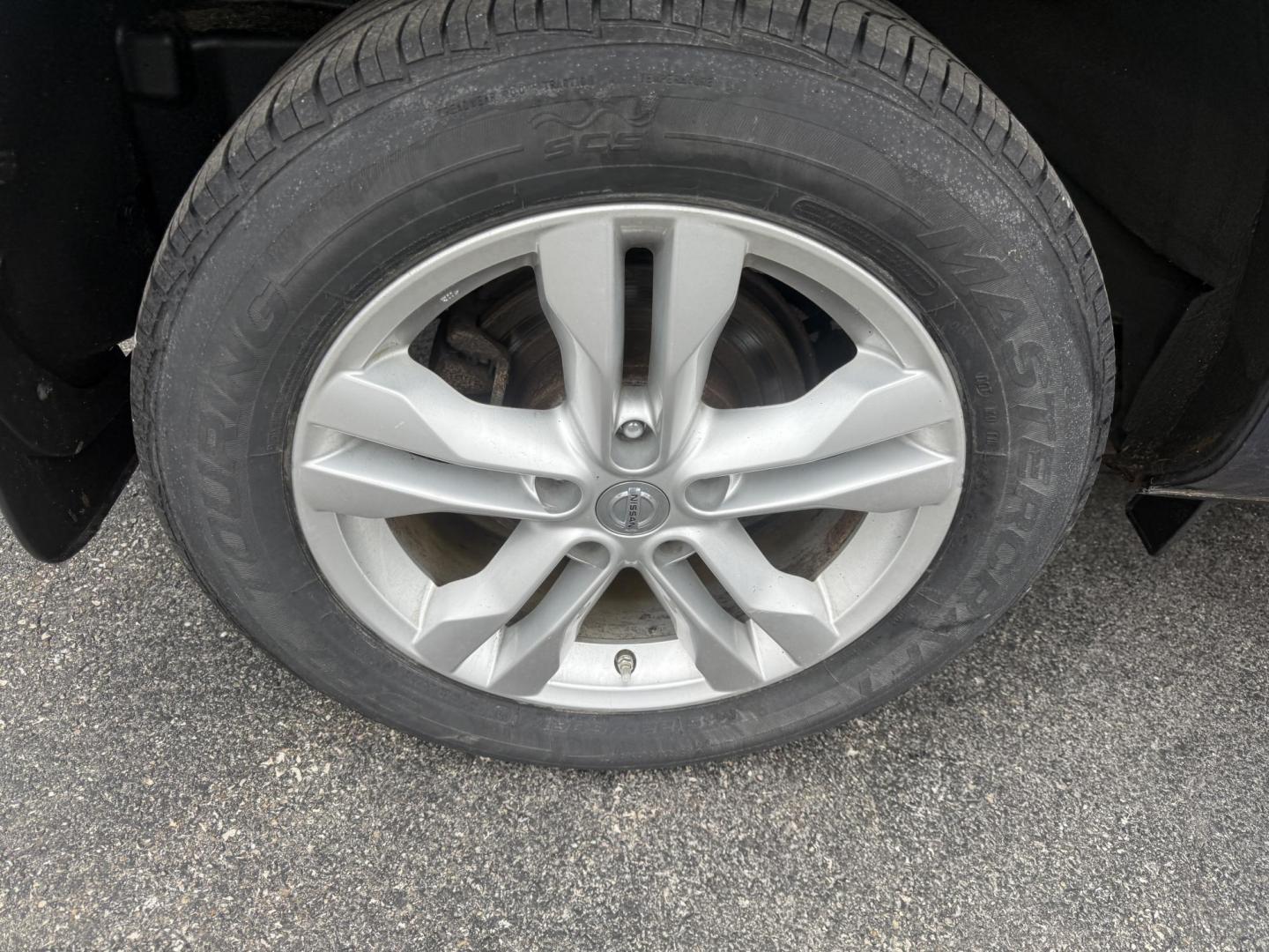 2015 Blue /Black Nissan Rogue Select S AWD (JN8AS5MV2FW) with an 2.5L I4 DOHC 16V engine, Automatic transmission, located at 11115 Chardon Rd. , Chardon, OH, 44024, (440) 214-9705, 41.580246, -81.241943 - 2015 Nissan Rogue Select S AWD – Reliable Performance, Versatile Capability, and Modern Convenience Take on any road with confidence in this 2015 Nissan Rogue Select S AWD. Powered by a dependable 2.5L I4 engine, this SUV delivers an impressive 26 MPG highway and offers versatile all-wheel driv - Photo#17