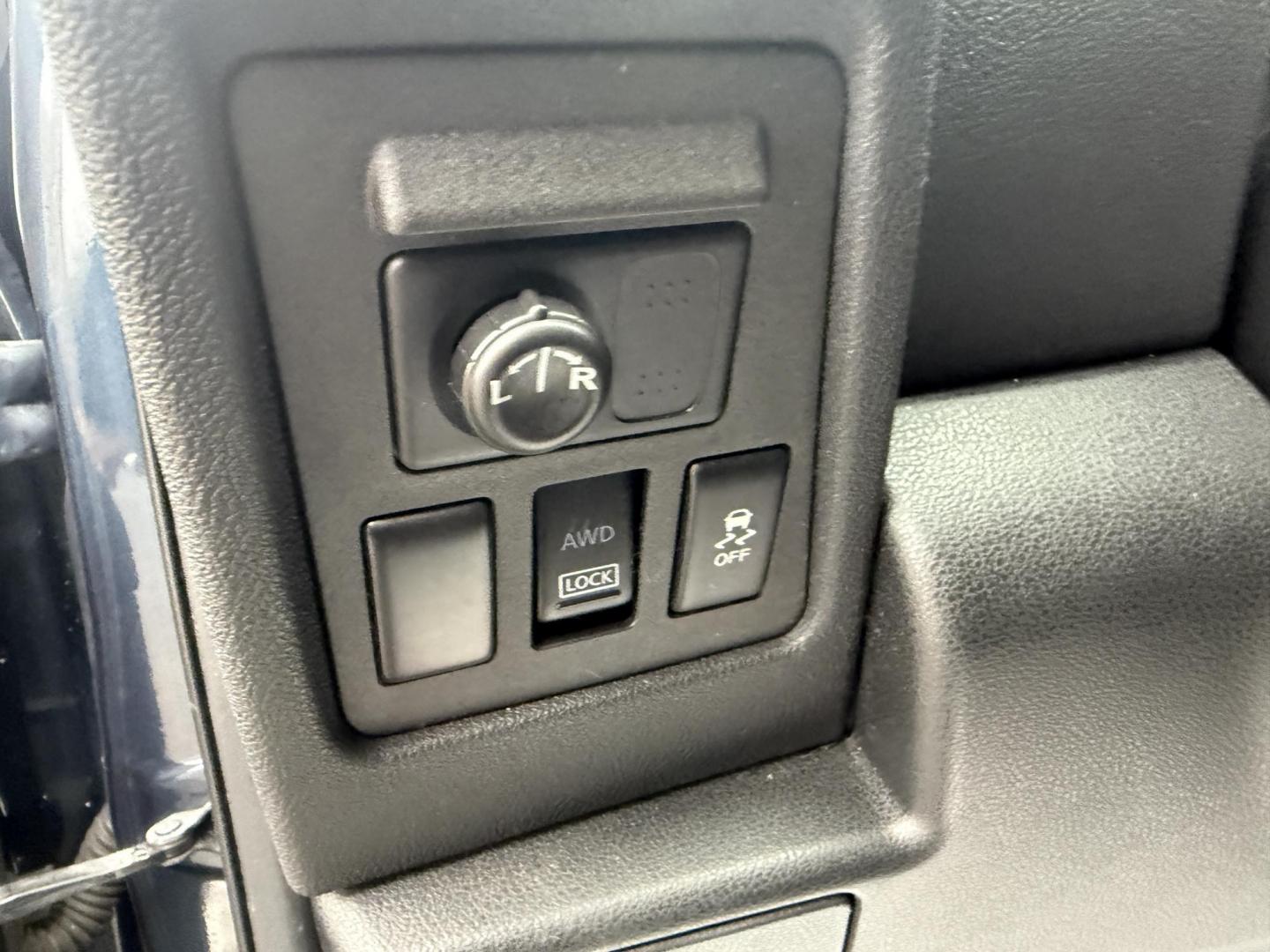 2015 Blue /Black Nissan Rogue Select S AWD (JN8AS5MV2FW) with an 2.5L I4 DOHC 16V engine, Automatic transmission, located at 11115 Chardon Rd. , Chardon, OH, 44024, (440) 214-9705, 41.580246, -81.241943 - 2015 Nissan Rogue Select S AWD – Reliable Performance, Versatile Capability, and Modern Convenience Take on any road with confidence in this 2015 Nissan Rogue Select S AWD. Powered by a dependable 2.5L I4 engine, this SUV delivers an impressive 26 MPG highway and offers versatile all-wheel driv - Photo#28