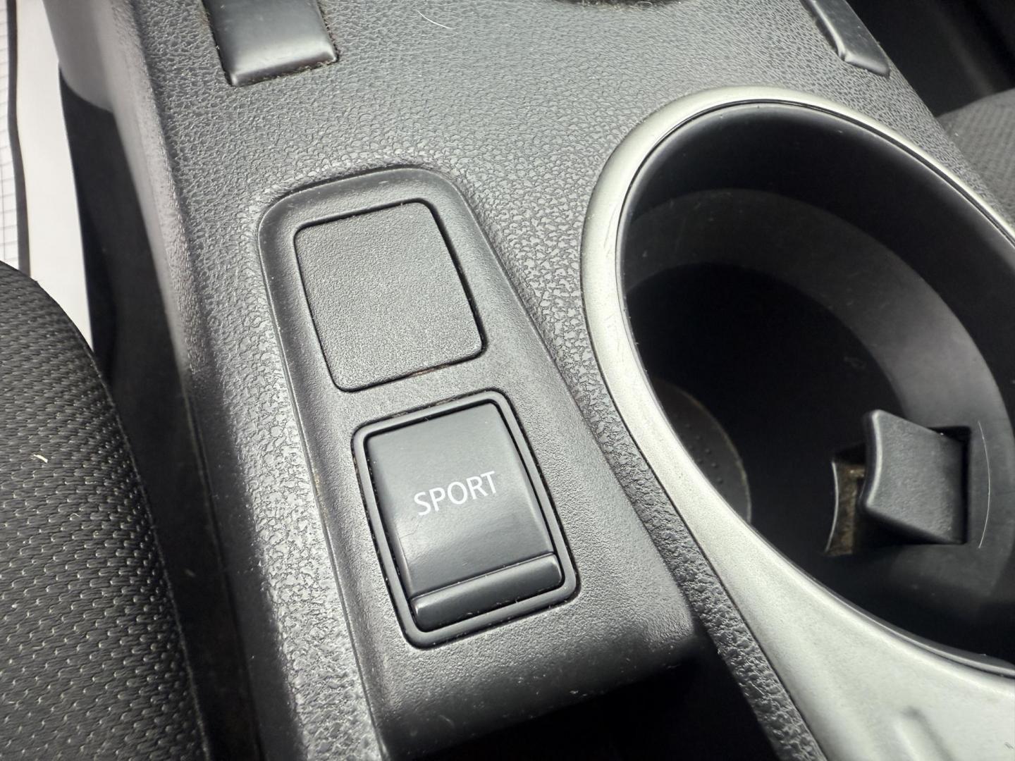 2015 Blue /Black Nissan Rogue Select S AWD (JN8AS5MV2FW) with an 2.5L I4 DOHC 16V engine, Automatic transmission, located at 11115 Chardon Rd. , Chardon, OH, 44024, (440) 214-9705, 41.580246, -81.241943 - 2015 Nissan Rogue Select S AWD – Reliable Performance, Versatile Capability, and Modern Convenience Take on any road with confidence in this 2015 Nissan Rogue Select S AWD. Powered by a dependable 2.5L I4 engine, this SUV delivers an impressive 26 MPG highway and offers versatile all-wheel driv - Photo#32