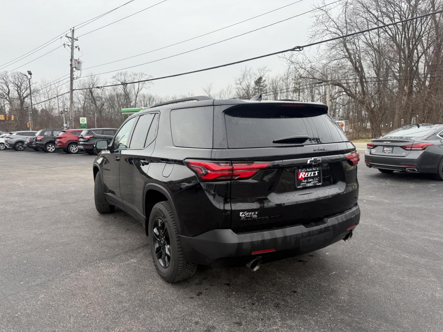 2022 Black /Black Chevrolet Traverse LT Leather AWD (1GNEVHKW6NJ) with an 3.6L V6 DOHC 24V engine, Automatic transmission, located at 11115 Chardon Rd. , Chardon, OH, 44024, (440) 214-9705, 41.580246, -81.241943 - 2022 Chevrolet Traverse LT Leather AWD – Bold Style, Premium Comfort, and Advanced Safety Make a statement with this stunning 2022 Chevrolet Traverse LT Leather AWD in Mosaic Black Metallic, featuring eye-catching 18" black wheels for a sporty, sophisticated look. Under the hood, a powerful 3.6 - Photo#25