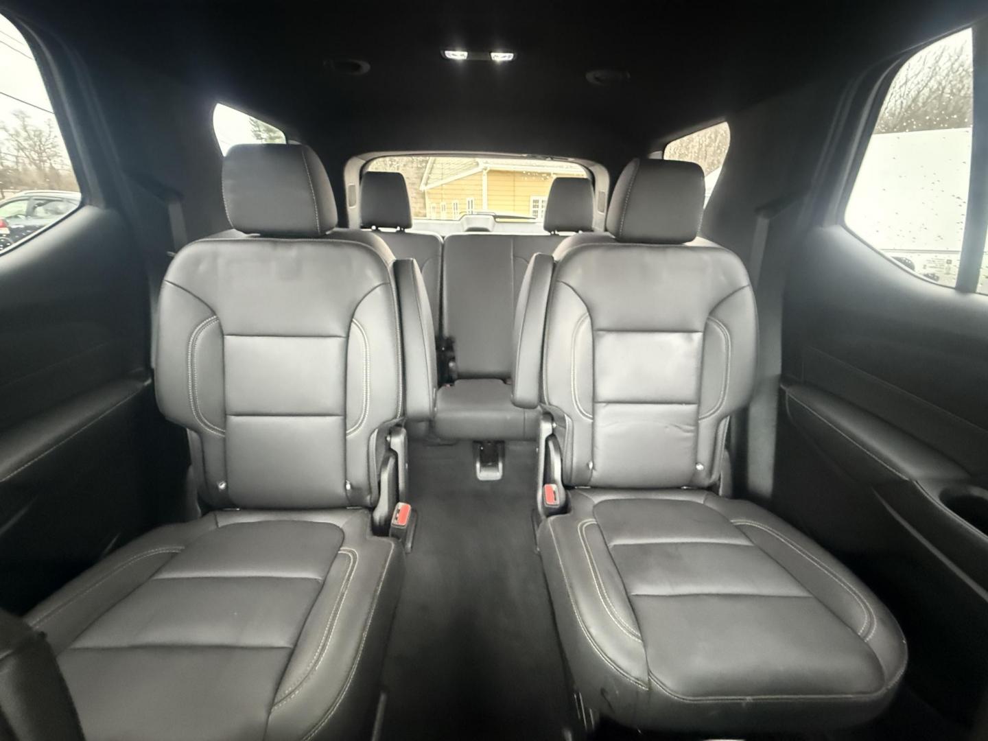 2022 Black /Black Chevrolet Traverse LT Leather AWD (1GNEVHKW6NJ) with an 3.6L V6 DOHC 24V engine, Automatic transmission, located at 11115 Chardon Rd. , Chardon, OH, 44024, (440) 214-9705, 41.580246, -81.241943 - 2022 Chevrolet Traverse LT Leather AWD – Bold Style, Premium Comfort, and Advanced Safety Make a statement with this stunning 2022 Chevrolet Traverse LT Leather AWD in Mosaic Black Metallic, featuring eye-catching 18" black wheels for a sporty, sophisticated look. Under the hood, a powerful 3.6 - Photo#18