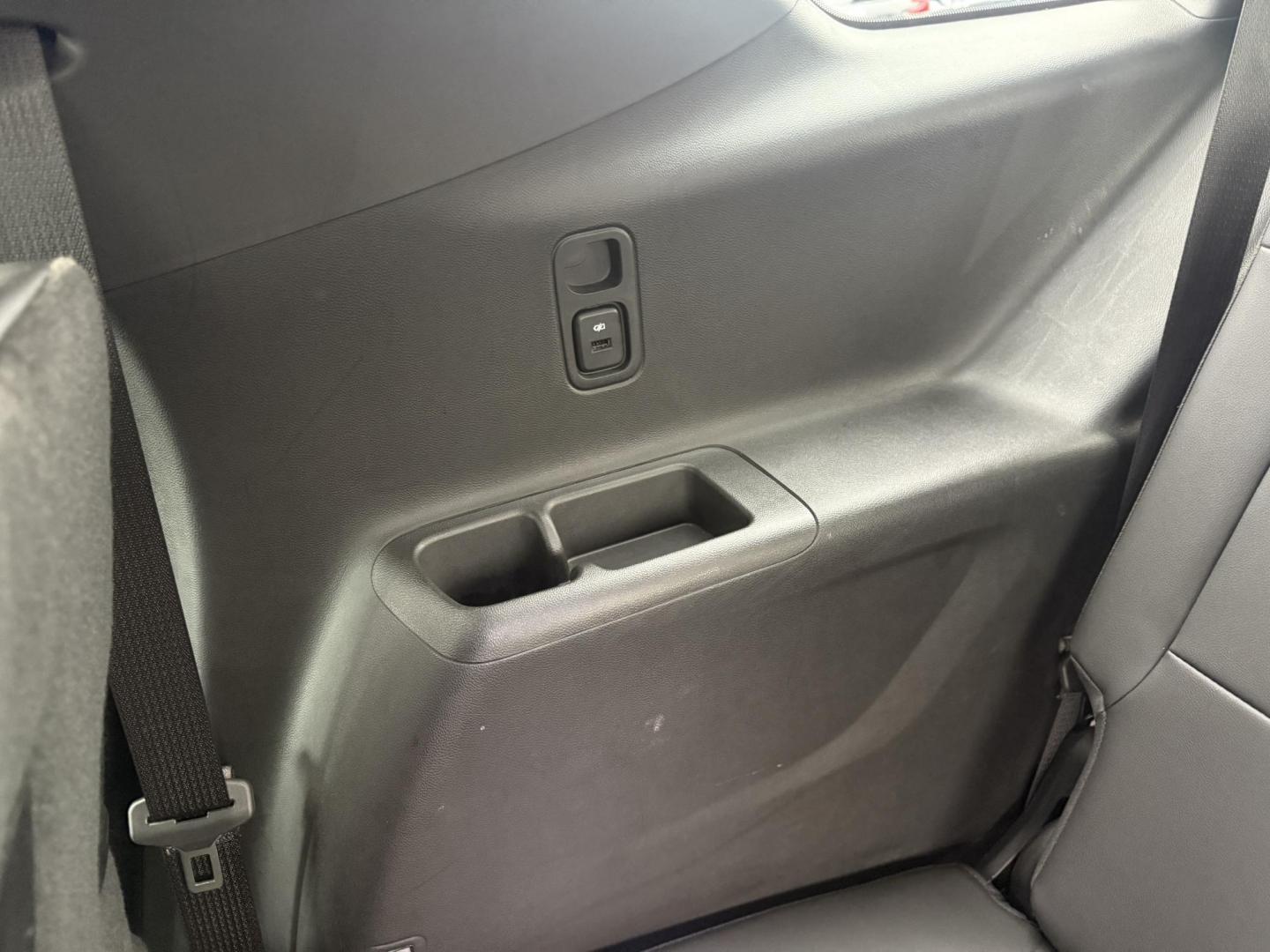 2022 Black /Black Chevrolet Traverse LT Leather AWD (1GNEVHKW6NJ) with an 3.6L V6 DOHC 24V engine, Automatic transmission, located at 11115 Chardon Rd. , Chardon, OH, 44024, (440) 214-9705, 41.580246, -81.241943 - 2022 Chevrolet Traverse LT Leather AWD – Bold Style, Premium Comfort, and Advanced Safety Make a statement with this stunning 2022 Chevrolet Traverse LT Leather AWD in Mosaic Black Metallic, featuring eye-catching 18" black wheels for a sporty, sophisticated look. Under the hood, a powerful 3.6 - Photo#45