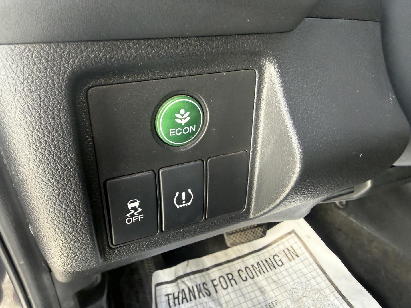 2016 Gray /Black Honda HR-V EX 4WD CVT (3CZRU6H50GM) with an 1.8L I4 DOHC 16V engine, Automatic transmission, located at 11115 Chardon Rd. , Chardon, OH, 44024, (440) 214-9705, 41.580246, -81.241943 - Photo#8