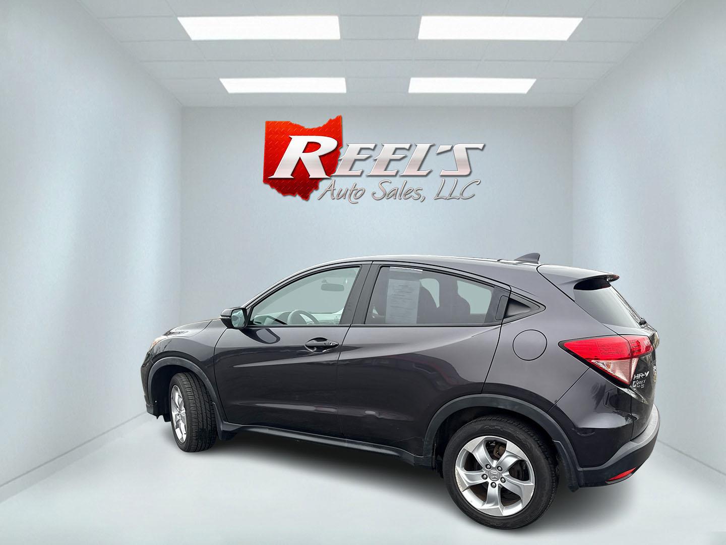 2016 Gray /Black Honda HR-V EX 4WD CVT (3CZRU6H50GM) with an 1.8L I4 DOHC 16V engine, Automatic transmission, located at 11115 Chardon Rd. , Chardon, OH, 44024, (440) 214-9705, 41.580246, -81.241943 - Photo#25