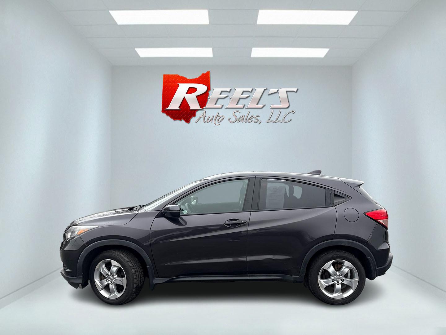 2016 Gray /Black Honda HR-V EX 4WD CVT (3CZRU6H50GM) with an 1.8L I4 DOHC 16V engine, Automatic transmission, located at 11115 Chardon Rd. , Chardon, OH, 44024, (440) 214-9705, 41.580246, -81.241943 - Photo#27