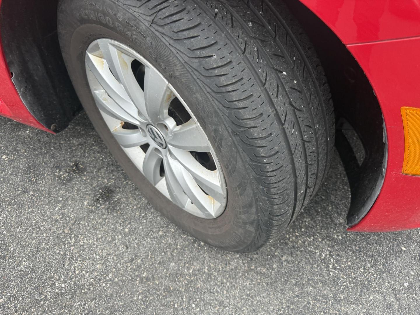 2016 Red /Black Volkswagen Beetle 1.8T S (3VWF17AT4GM) with an 1.8L I4 DOHC 16V Turbo engine, Automatic transmission, located at 11115 Chardon Rd. , Chardon, OH, 44024, (440) 214-9705, 41.580246, -81.241943 - 2016 Volkswagen Beetle 1.8T S – Turbocharged Fun, Modern Features, and Iconic Style Make every drive memorable in this 2016 Volkswagen Beetle 1.8T S! Under the hood, a lively 1.8L turbocharged engine pairs with a smooth 6-speed automatic transmission to deliver peppy performance and outstanding - Photo#4