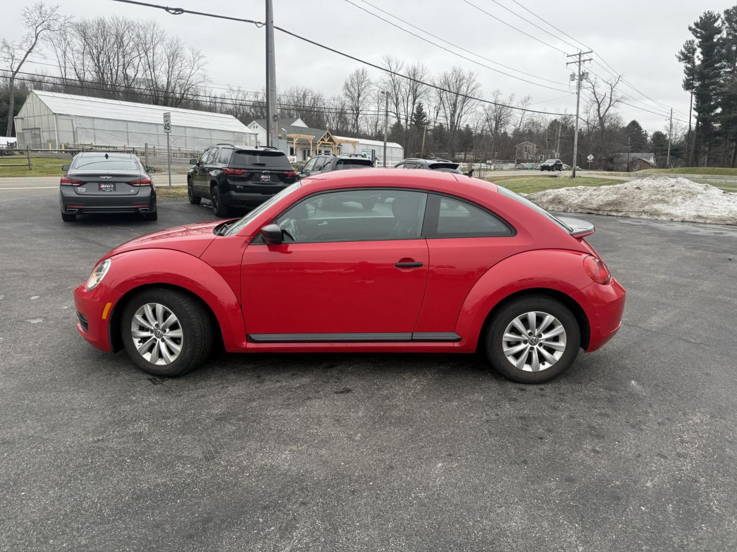 2016 Red /Black Volkswagen Beetle 1.8T S (3VWF17AT4GM) with an 1.8L I4 DOHC 16V Turbo engine, Automatic transmission, located at 11115 Chardon Rd. , Chardon, OH, 44024, (440) 214-9705, 41.580246, -81.241943 - 2016 Volkswagen Beetle 1.8T S – Turbocharged Fun, Modern Features, and Iconic Style Make every drive memorable in this 2016 Volkswagen Beetle 1.8T S! Under the hood, a lively 1.8L turbocharged engine pairs with a smooth 6-speed automatic transmission to deliver peppy performance and outstanding - Photo#13