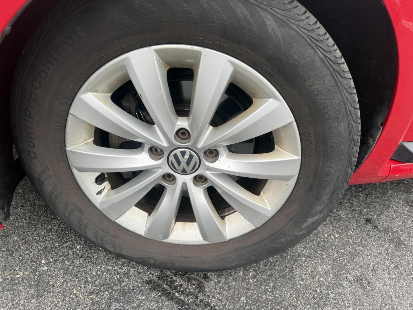 2016 Red /Black Volkswagen Beetle 1.8T S (3VWF17AT4GM) with an 1.8L I4 DOHC 16V Turbo engine, Automatic transmission, located at 11115 Chardon Rd. , Chardon, OH, 44024, (440) 214-9705, 41.580246, -81.241943 - 2016 Volkswagen Beetle 1.8T S – Turbocharged Fun, Modern Features, and Iconic Style Make every drive memorable in this 2016 Volkswagen Beetle 1.8T S! Under the hood, a lively 1.8L turbocharged engine pairs with a smooth 6-speed automatic transmission to deliver peppy performance and outstanding - Photo#15