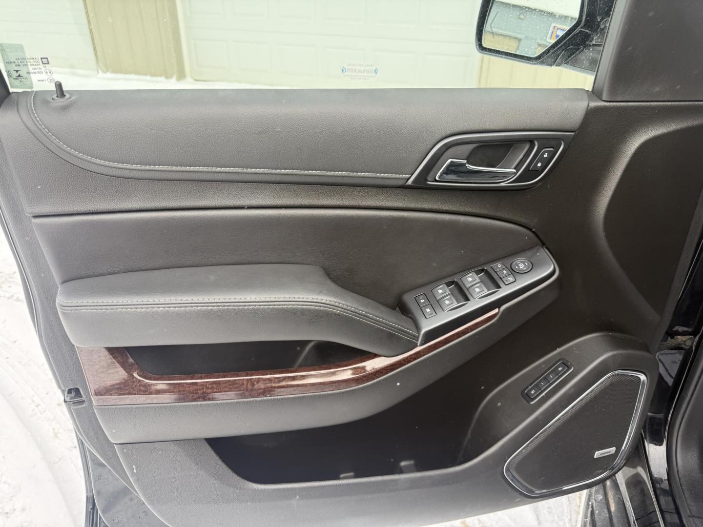 2020 Black /Black GMC Yukon SLT 4WD (1GKS2BKC8LR) with an 5.3L V8 OHV 16V FFV engine, Automatic transmission, located at 547 E. Main St., Orwell, OH, 44076, (440) 437-5893, 41.535435, -80.847855 - Photo#33